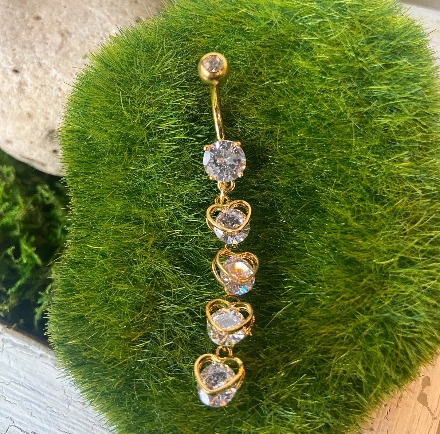 1pc Four Vertical Drop CZ Set Hearts Belly Ring Navel Naval