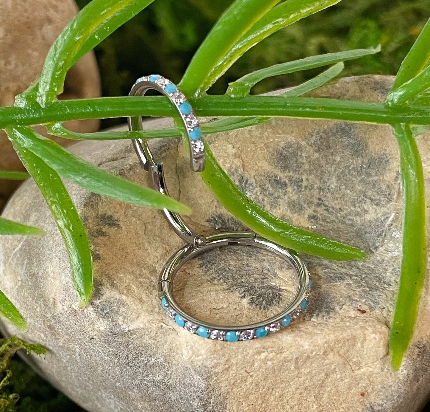 1pc Titanium Hinged Segment Ring Outer Turquoise & Gems Septum Hoop Helix Daith