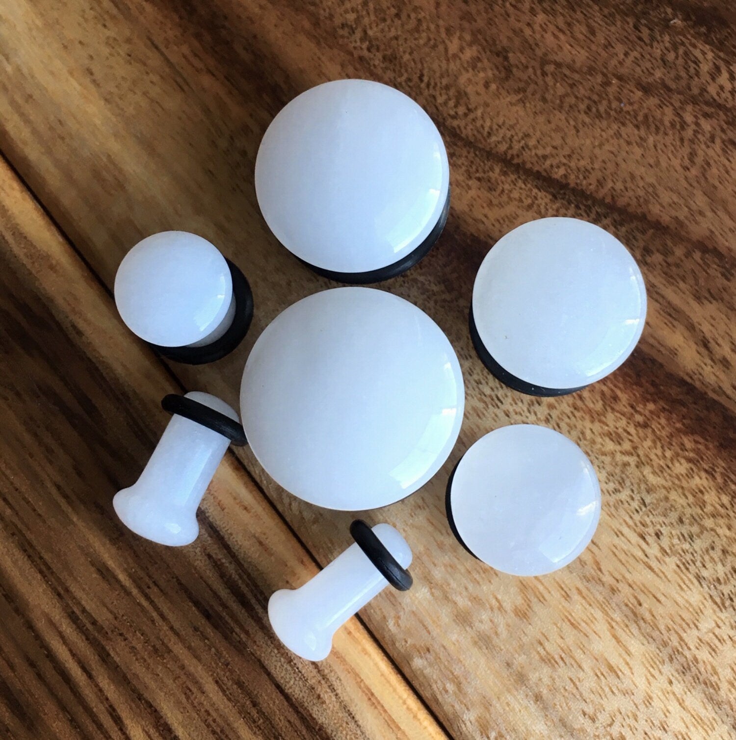 PAIR of Stunning Single Flare White Jade Stone Plugs with O-Rings - Gauges 4g (5mm) up to 5/8" (16mm) available!