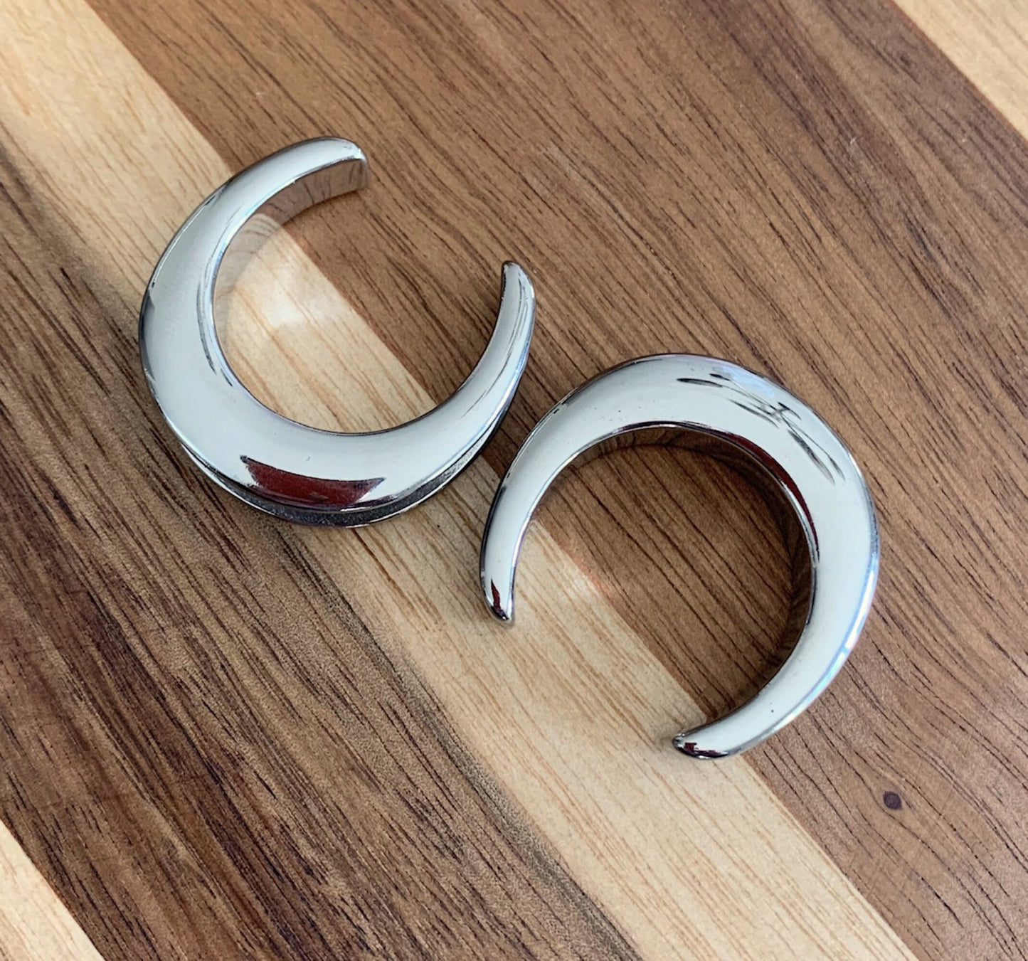 PAIR of Unique Saddle Surgical Steel Ear Spreaders Silver Hanger-Tunnels/Plugs - Gauges 00g (10mm) thru 1" (25mm) available!
