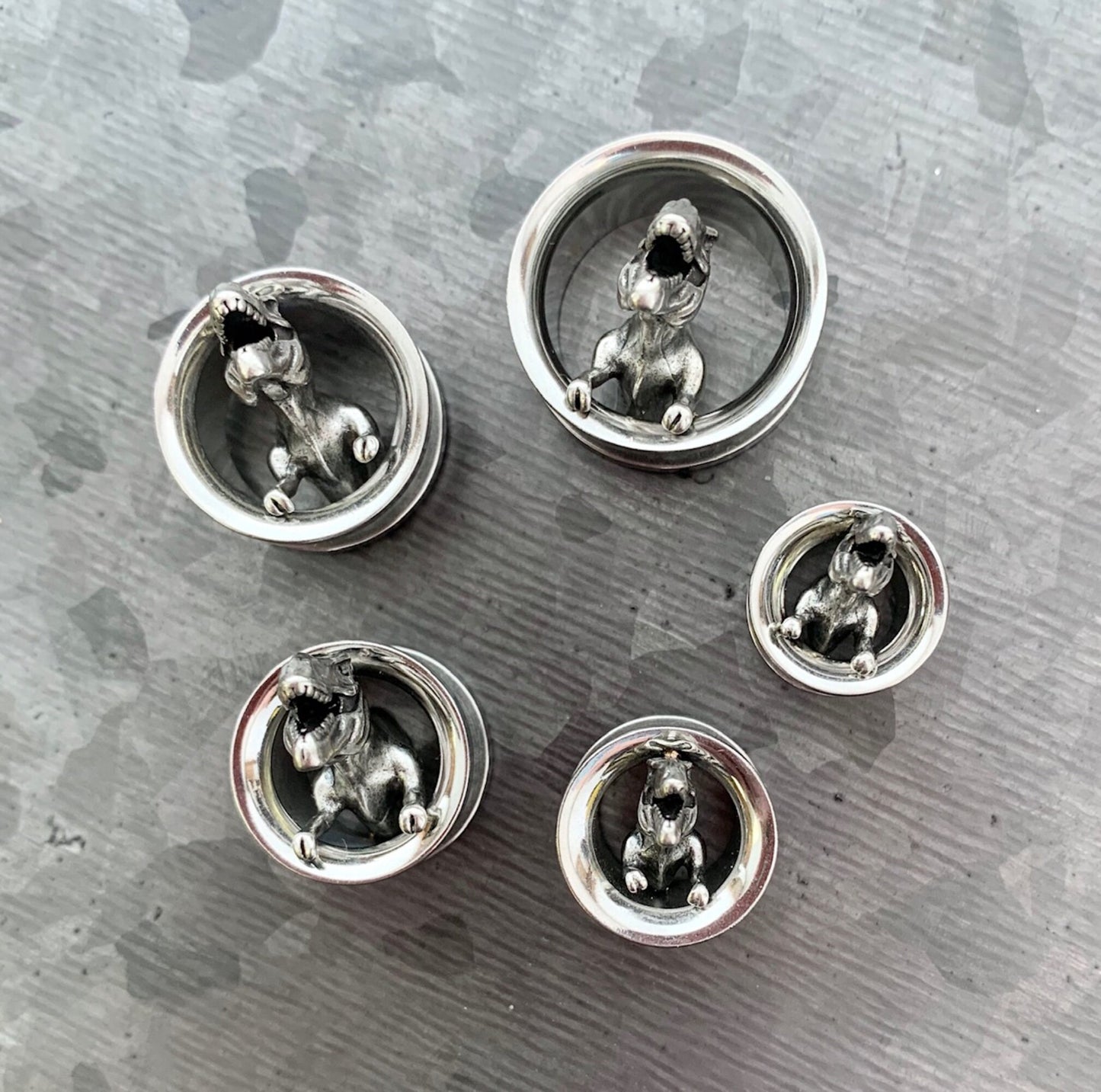 PAIR of Unique T-Rex Surgical Steel Screw Fit Tunnels/Plugs - Gauges 00g (10mm) up to 3/4" (19mm) available!