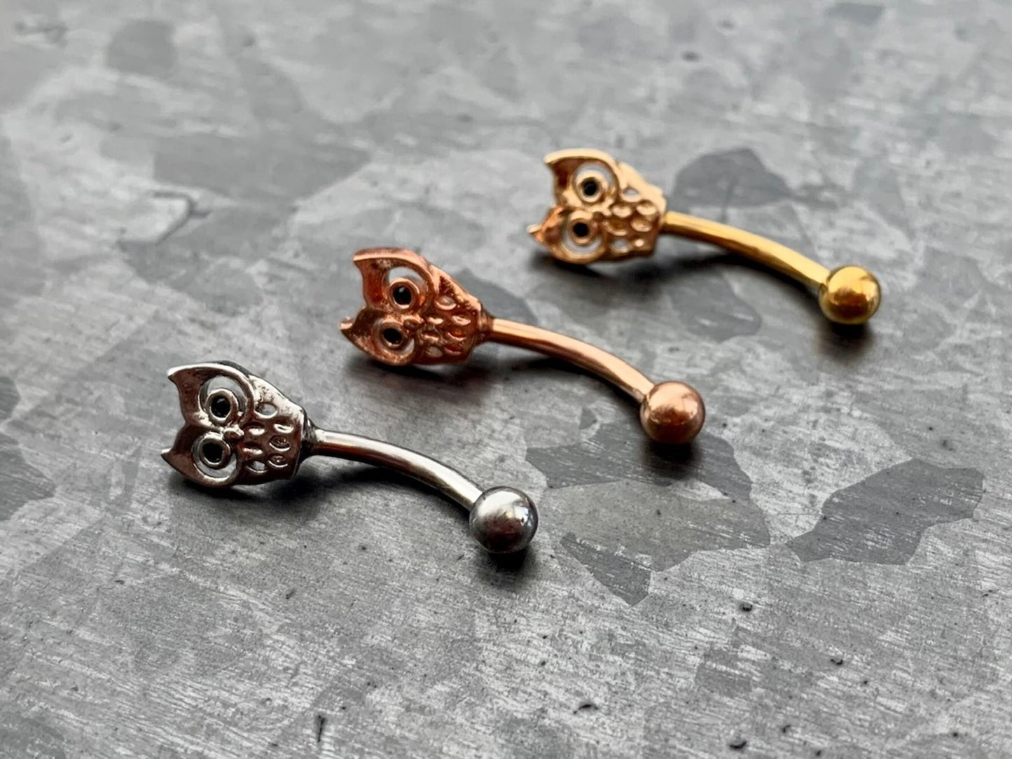 1 Owl Surgical Steel Eyebrow Ring with Curved Barbell - 16g (1.2mm), length 5/16" (8mm), Ball 3mm - Silver, Gold or Rose Gold available!