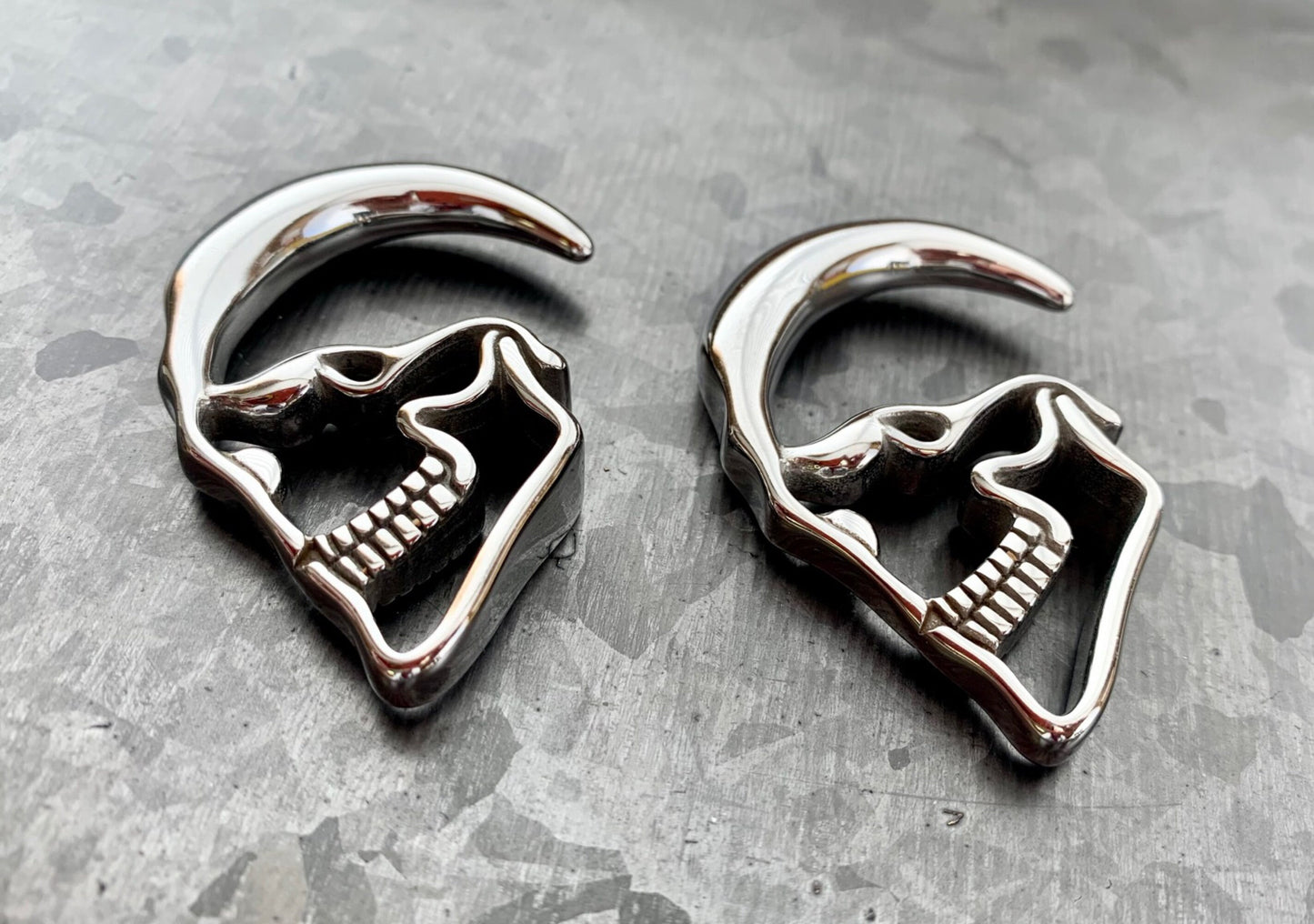 PAIR of Stunning 316L Surgical Steel Skull Hanging Tapers Expanders - Gauges 14g (1.6mm) thru 0g (8mm) available!