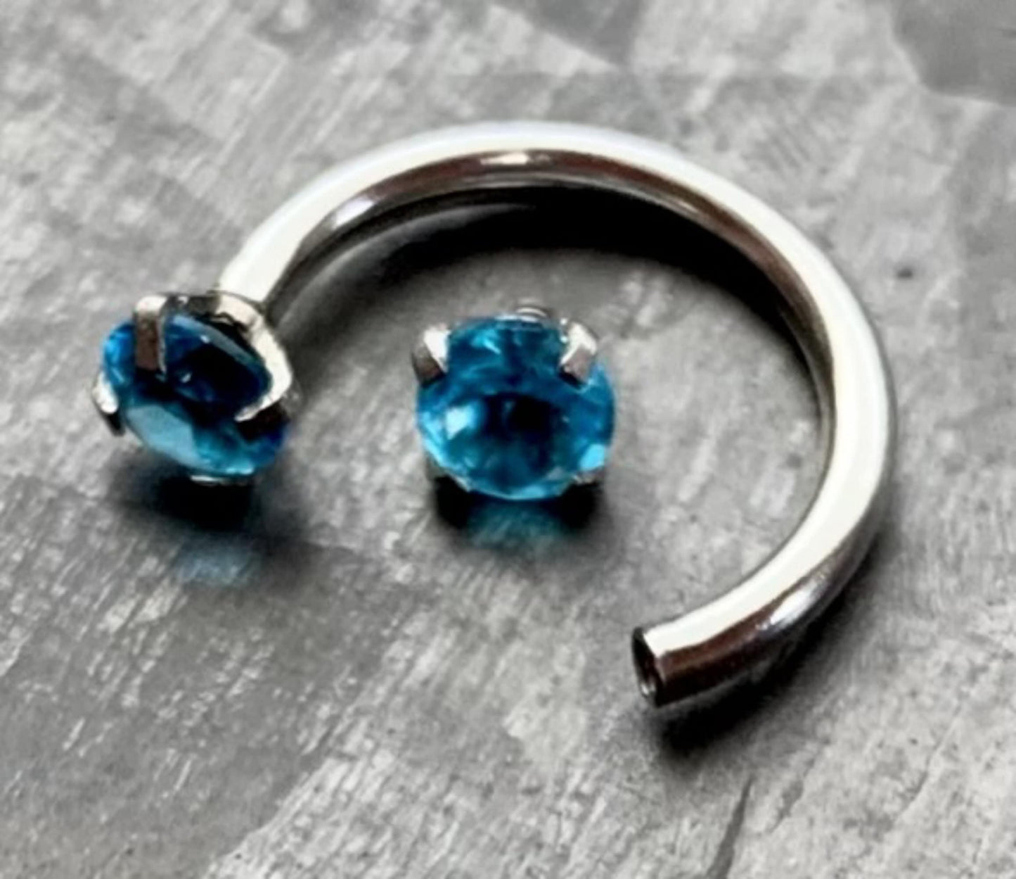 1pc Beautiful Internally Threaded Prong Set Gems Circular Horseshoe Barbell - 16g Septum, Helix Ring - You Choose Your Color!