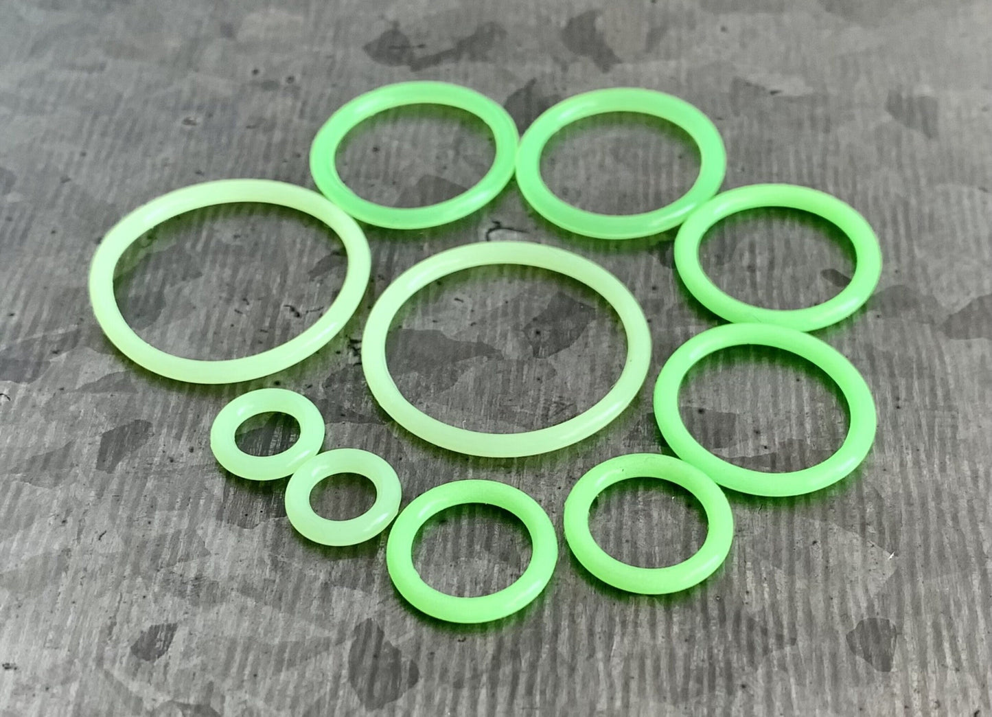 10 pack of Green Replacement O-Rings Bands for Plugs or Tunnels - 13 more colors available!