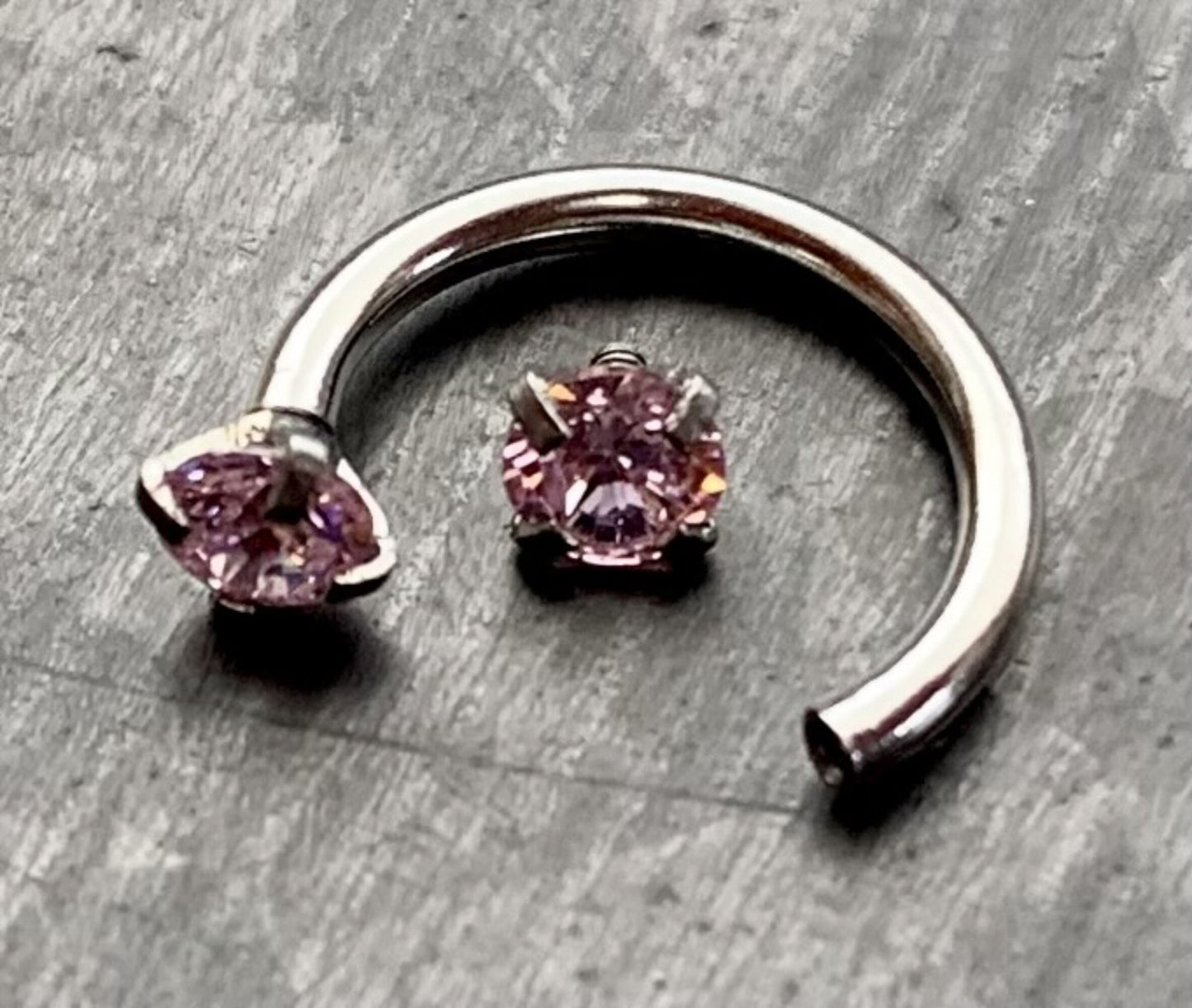 1pc Beautiful Internally Threaded Prong Set Gems Circular Horseshoe Barbell - 16g Septum, Helix Ring - You Choose Your Color!