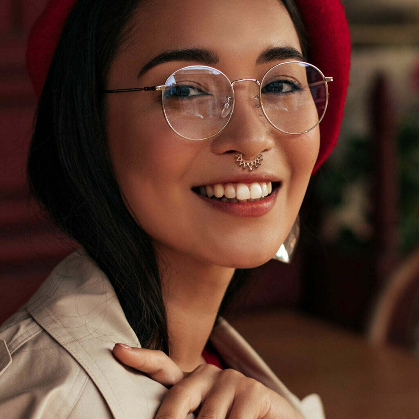 1 Piece Beautiful Beaded Crown Surgical Steel 16g Hinged Segment Ring - Black, Steel, Gold, Rose Gold available!