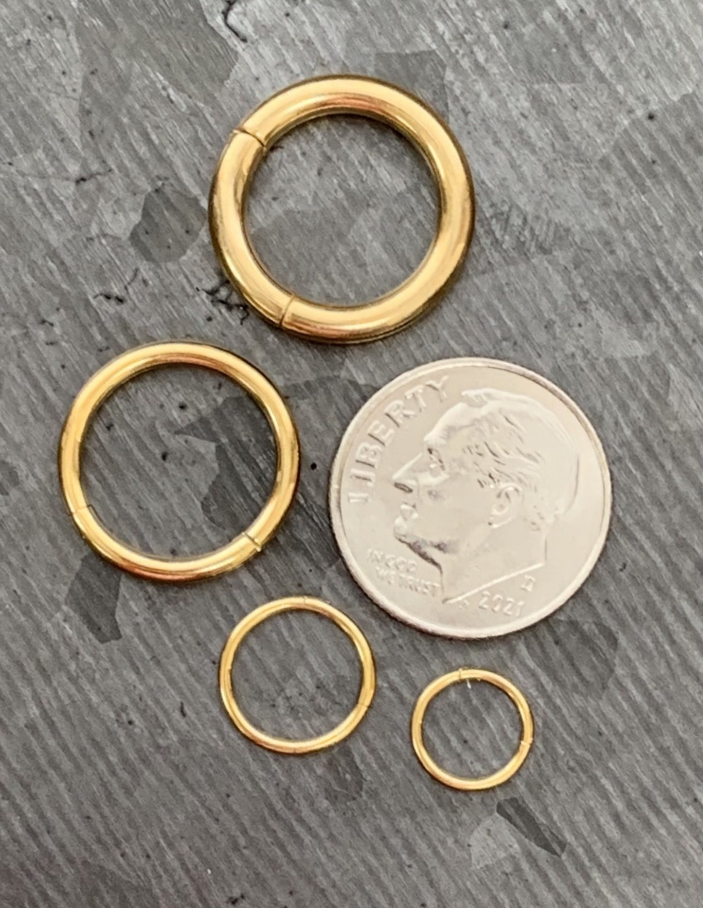 1 Piece of Stunning Gold Hinged Segment Septum Ring/Hoop - Gauges 10g, 12g, 14g, 16g, 18g & 20g available!