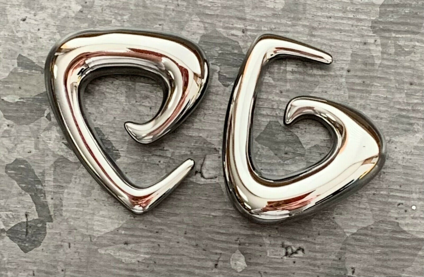PAIR of Beautiful 316L Surgical Steel Triangle Tapers Expanders - Gauges 14g (1.6mm) thru 0g (8mm) available!