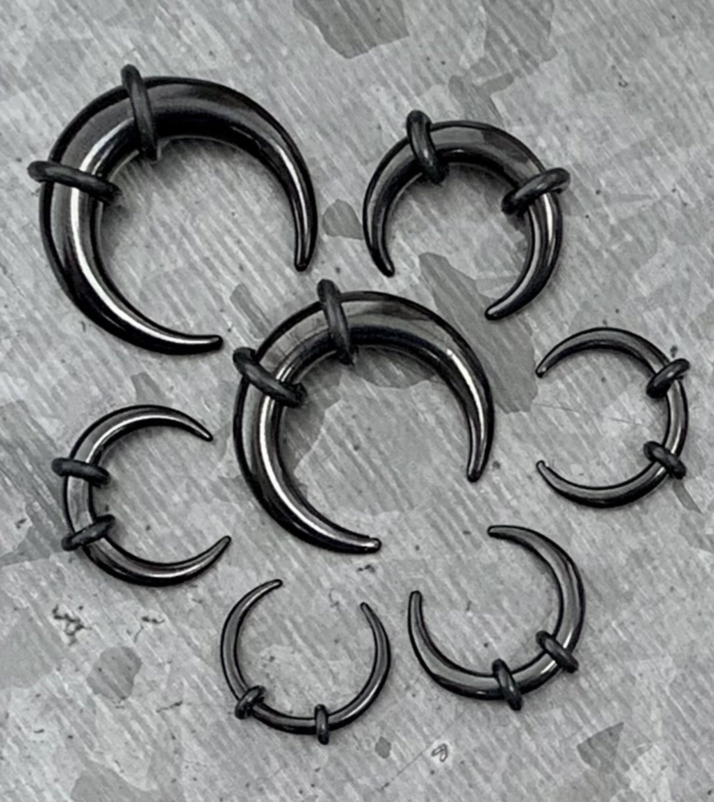 1 PIECE Black PVD Plated Surgical Steel Septum Ring / Buffalo Taper with O-Rings - Expander- Gauges 14g (1.6mm) thru 00g (10mm) Available!