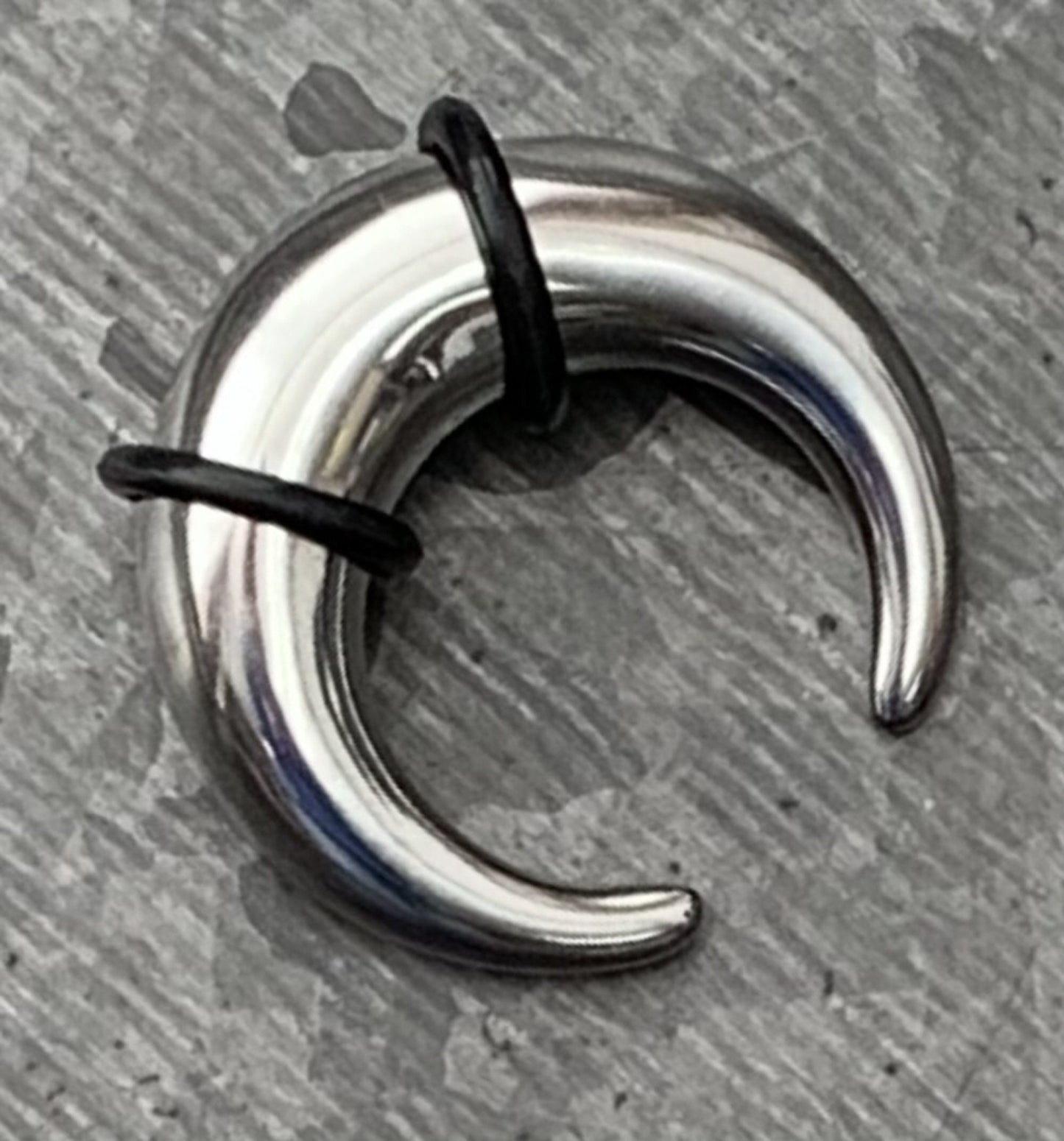1 PIECE Solid 316L Surgical Steel Septum Ring / Buffalo Taper with O-Rings - Expander- Gauges 14g (1.6mm) thru 00g (10mm) Available!