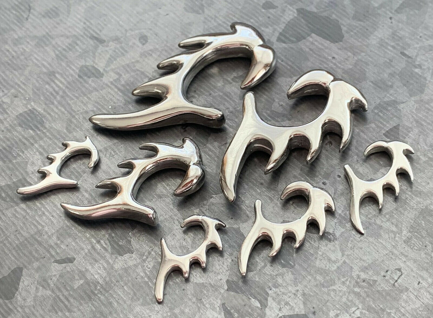 PAIR of Unique Surgical Steel Saw Blade / Claw Tapers/Plugs - Expanders - Gauges 14g (1.6mm) thru 2g (6mm) Available!