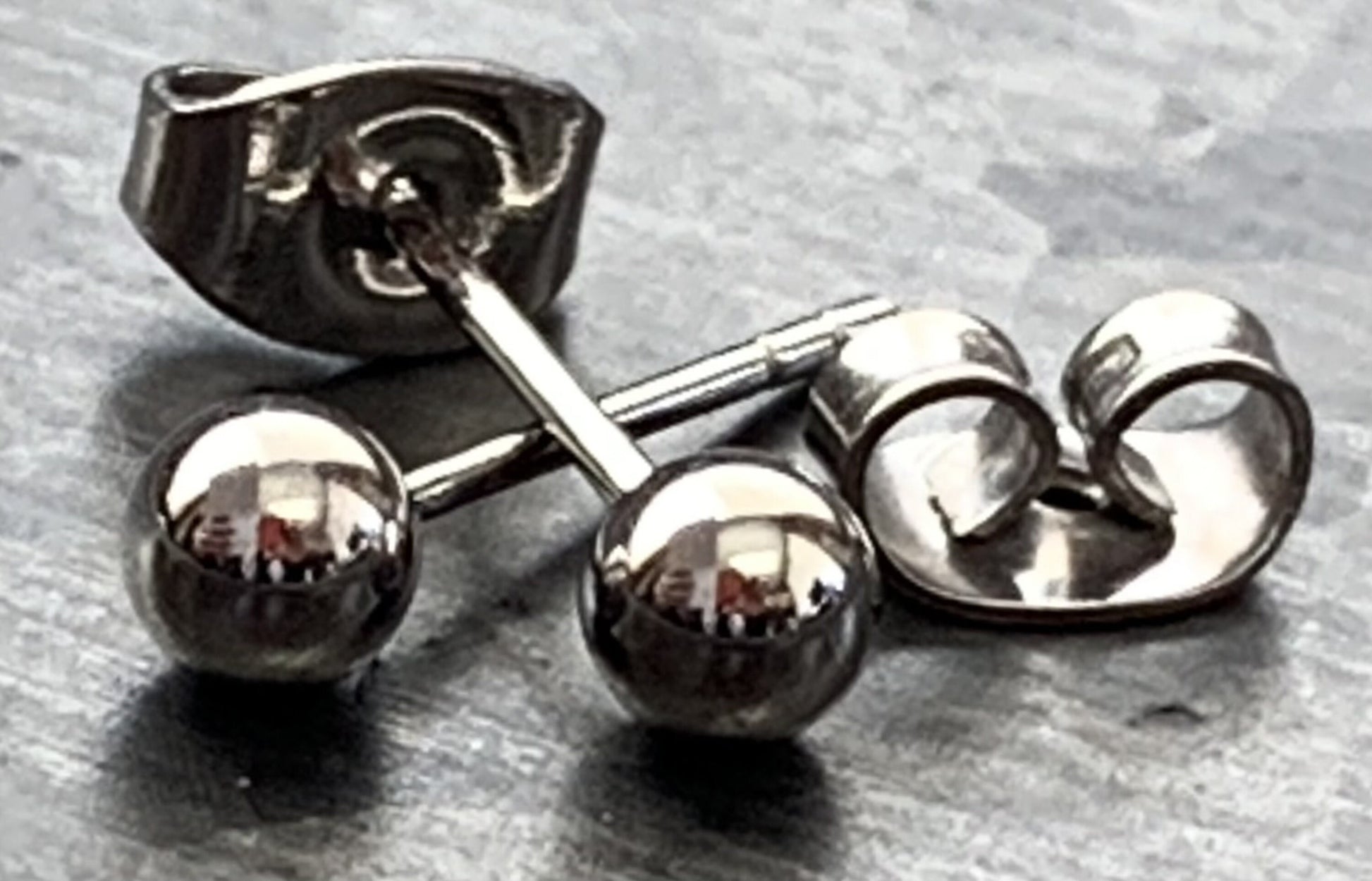 Pair of 100% Solid Titanium ( 6AL-4VELI ASTM F-136 Implant Grade 23) Ball Stud Earrings - 3mm thru 5mm Available!