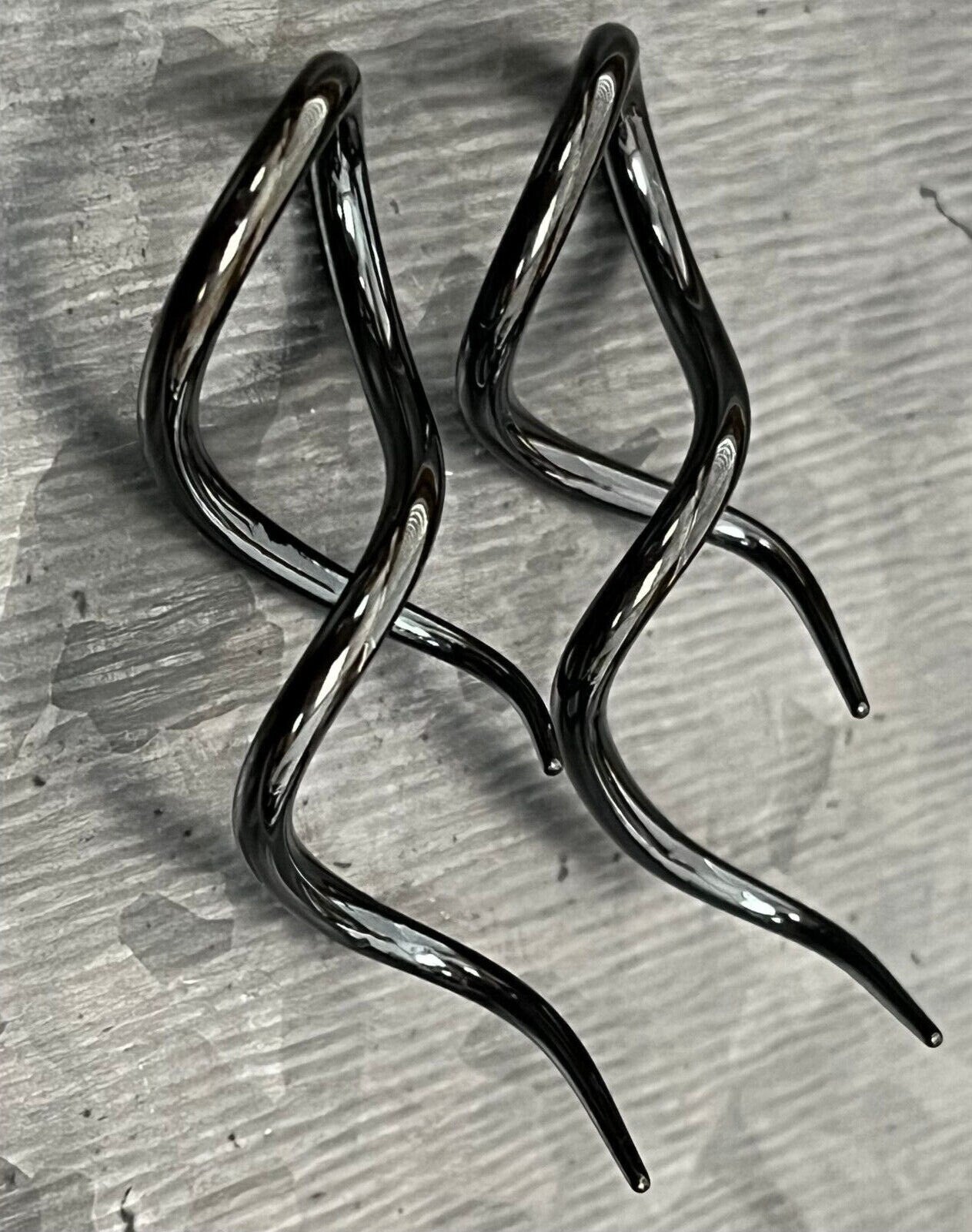 PAIR of Stunning Black 316L Surgical Steel Twist Hanging Tapers / Plugs - Expanders - Gauges 14g (1.6mm) thru 10g (2.4mm) available!