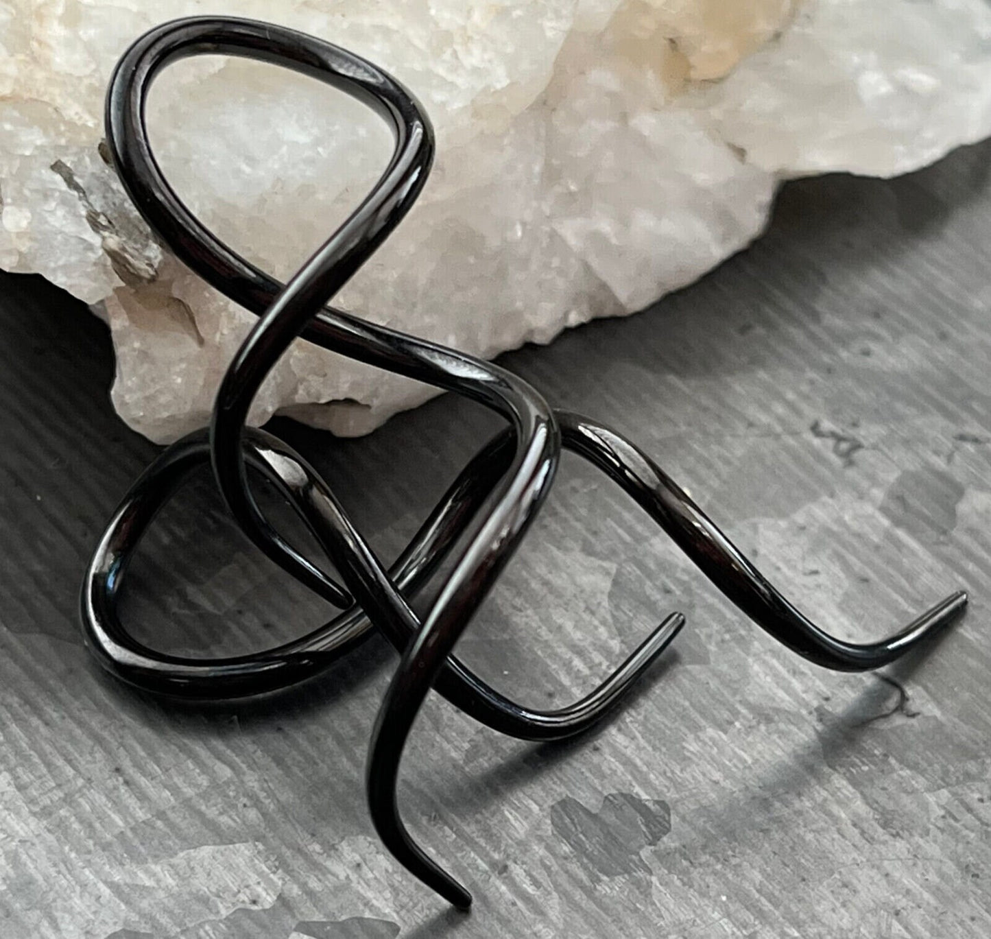 PAIR of Stunning Black 316L Surgical Steel Twist Hanging Tapers / Plugs - Expanders - Gauges 14g (1.6mm) thru 10g (2.4mm) available!