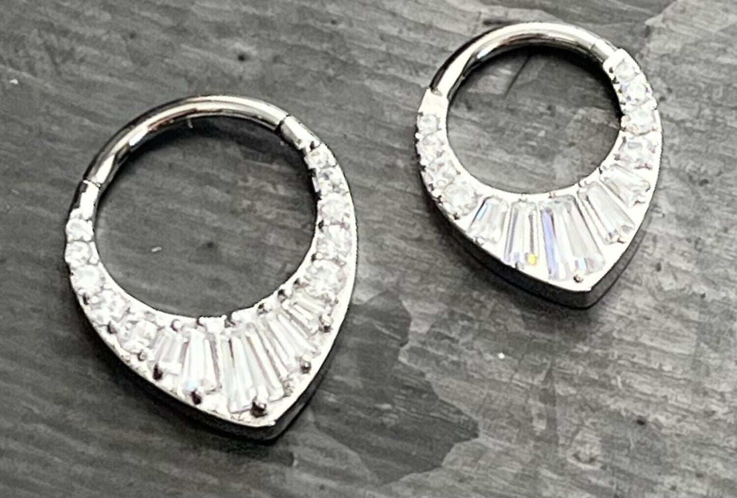 1 Piece Grand Tiara CZ Gems Hinged Steel Segment Septum Ring - 16g - 10mm & 8mm Available!