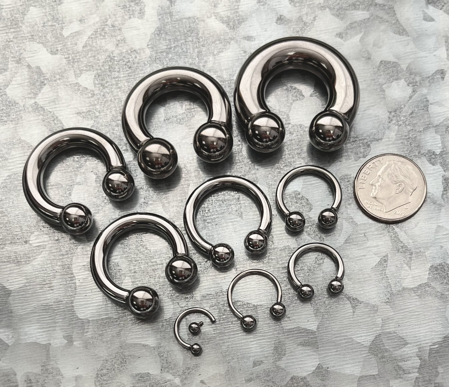 1 Piece Steel Circular Barbell Horseshoe Ring - 16g, 14g, 12g, 10g, 8g, 6g, 4g 2g, 0g, 00g with Assorted Internal Diameter and Ball Size!!