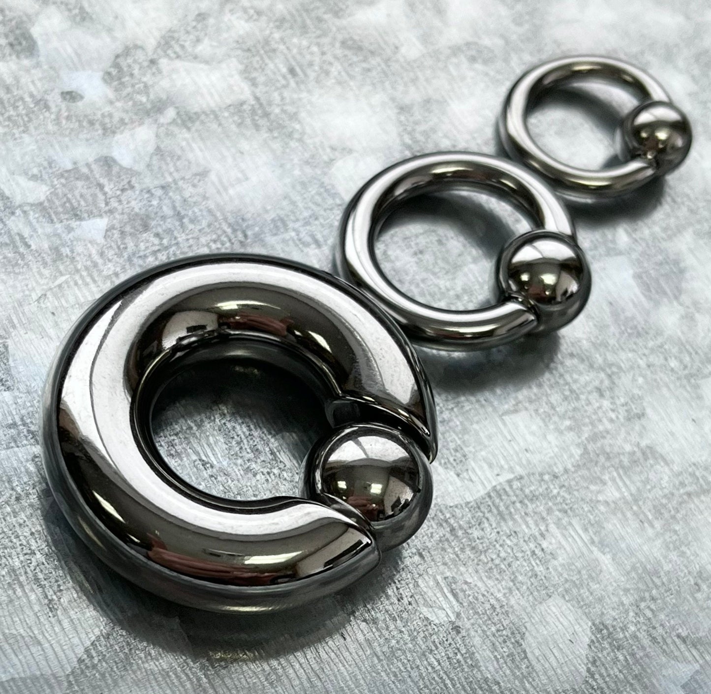 1 Piece Spring Loaded Captive Bead Large Gauge Steel Segment Ring/Hoop - Easy Pop Out - Gauges 8g (3.2mm) thru 00g (10mm) Available!