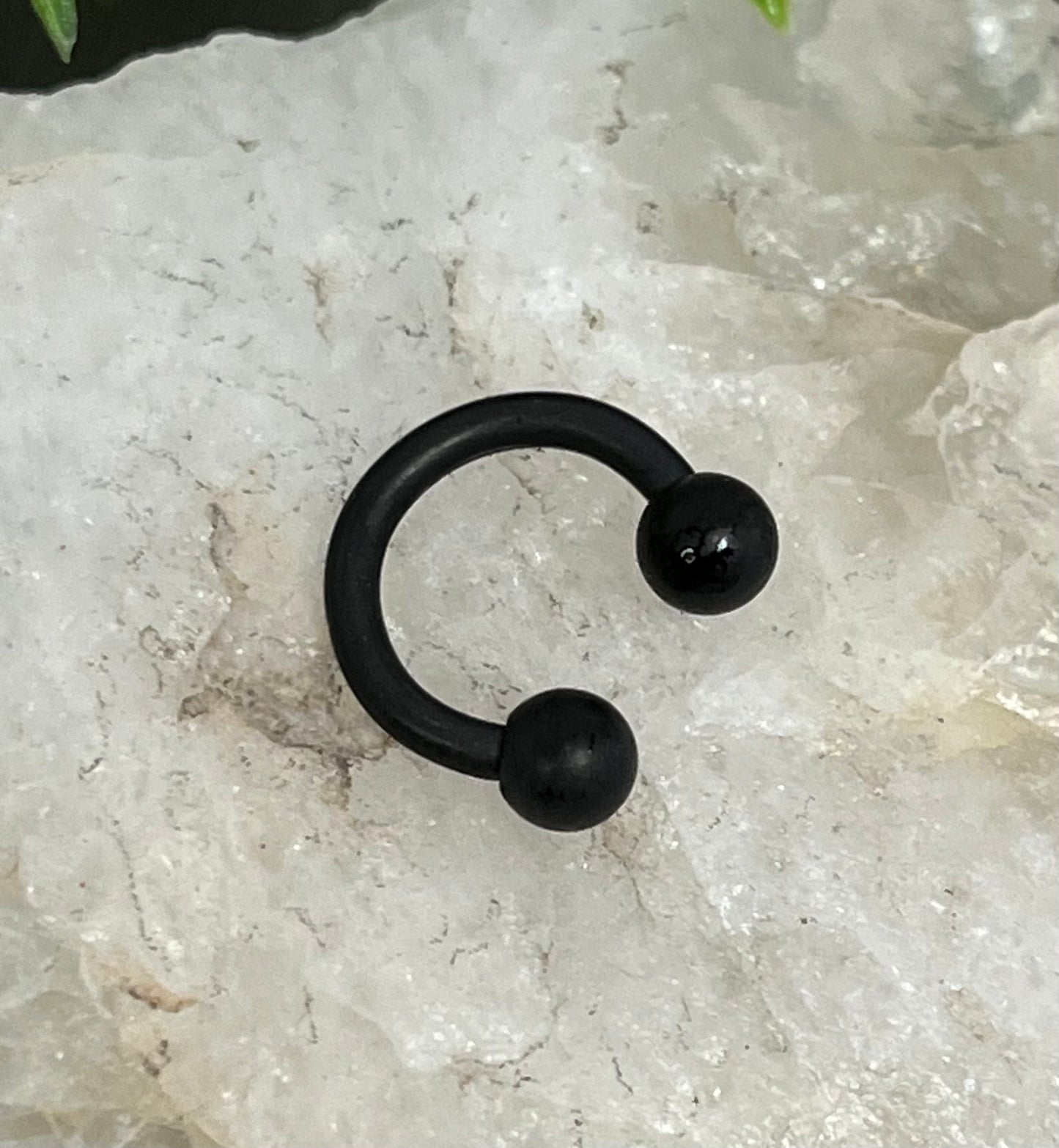 1 Piece Unique Matte Black IP Circular Barbell Horseshoe Ring - 16g, 14g- Internal Diameter 6mm, 8mm, 10mm - Ball Size 3mm or 4mm Available!