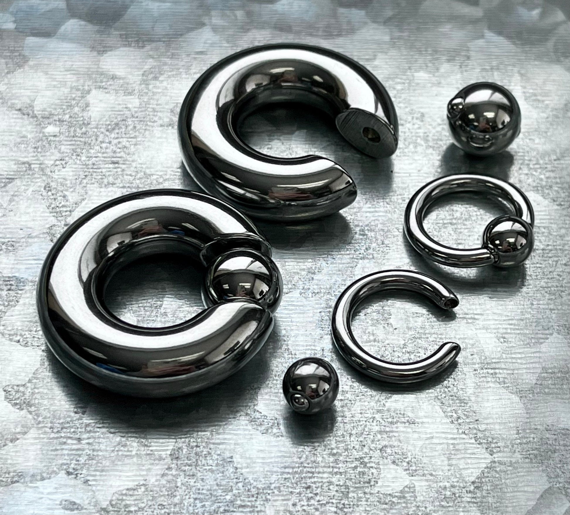 1 Piece Spring Loaded Captive Bead Large Gauge Steel Segment Ring/Hoop - Easy Pop Out - Gauges 8g (3.2mm) thru 00g (10mm) Available!