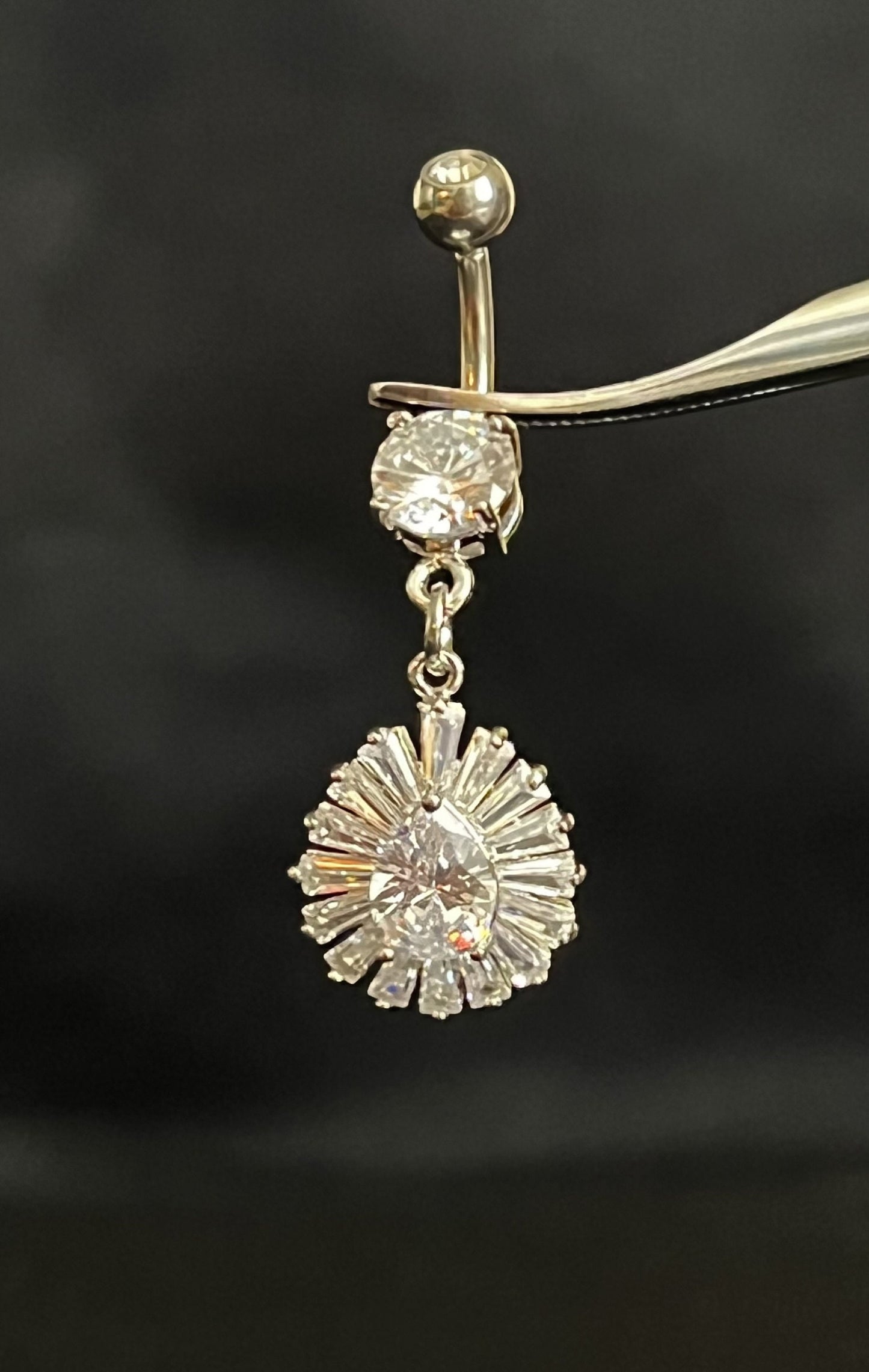 1 Piece Princess Cut Gem TearDrop CZ Gem Centered Surgical Steel Navel / Naval Belly Ring - 14g - 10mm- Gold, Steel and Rose Gold Available!