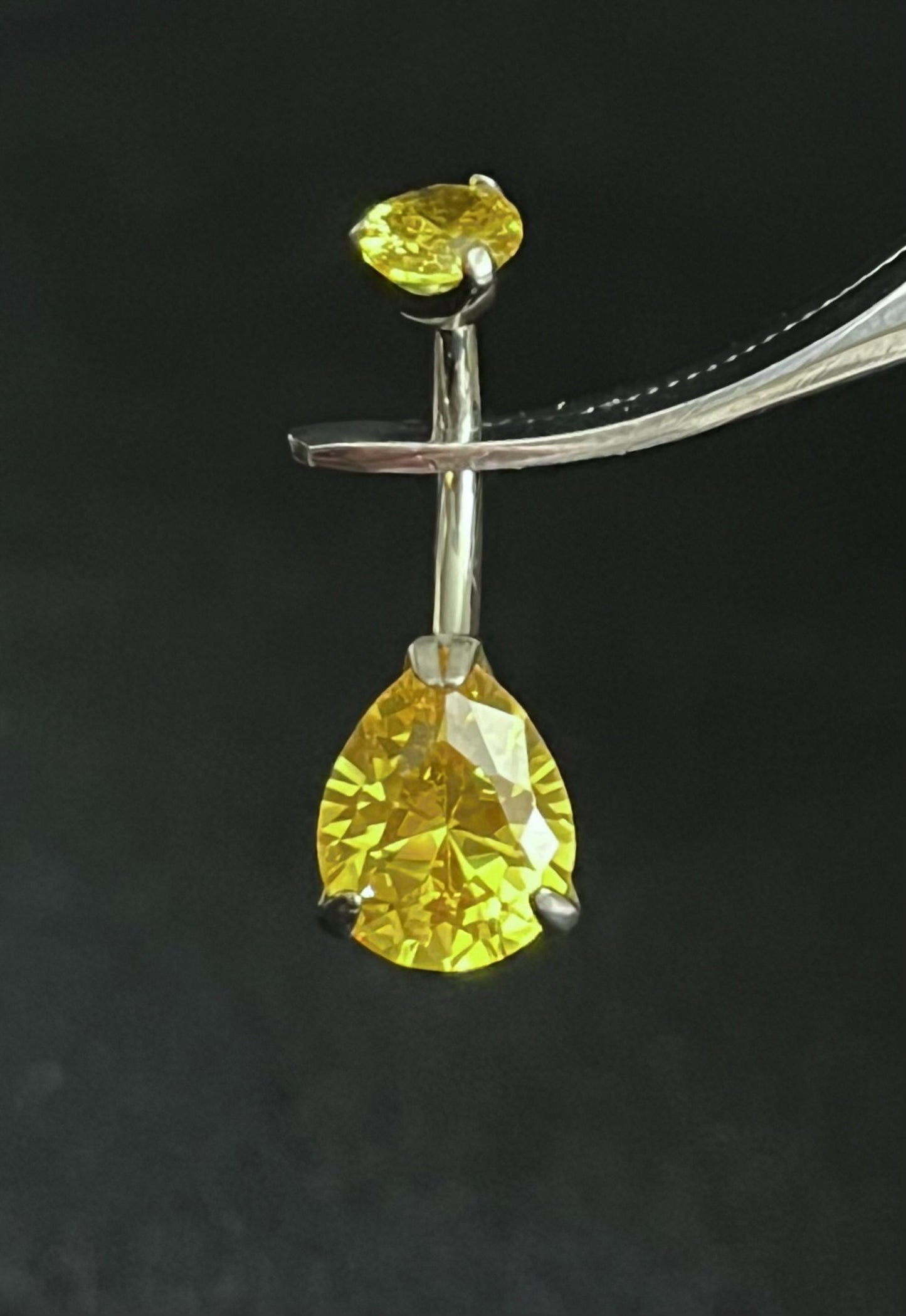 1 Piece Solid Implant Grade Titanium Teardrop Gem Internally Threaded Navel/Naval Belly Ring - 14g - Available in a Variety of Colors!