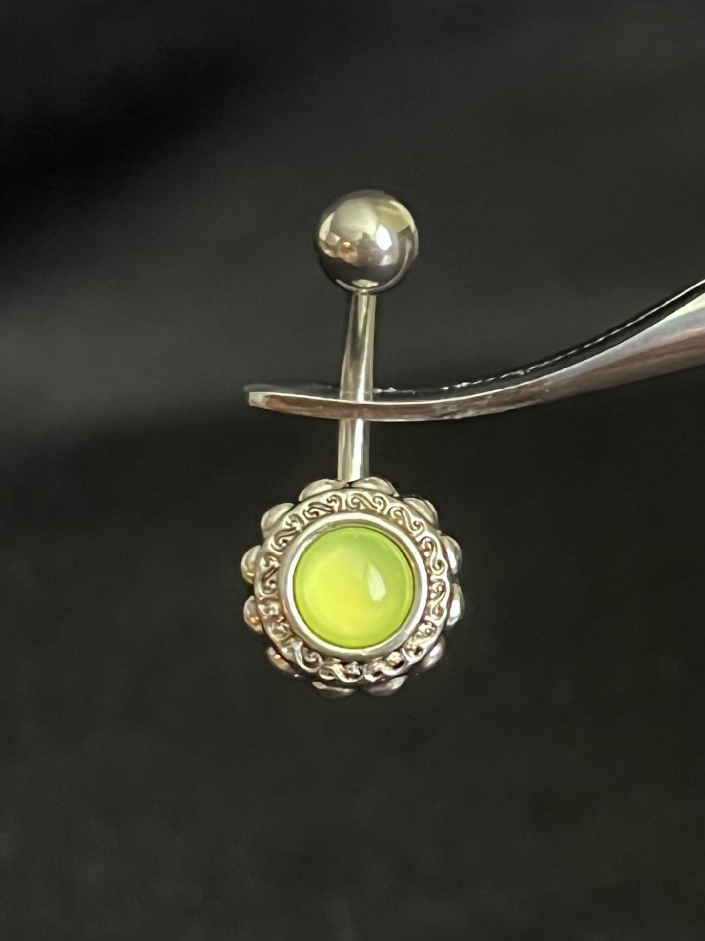 1 Piece Stunning Filigree Flower Illuminating Stone Navel / Naval Belly Ring - 14g - 10mm - Available in a Variety of Colors!