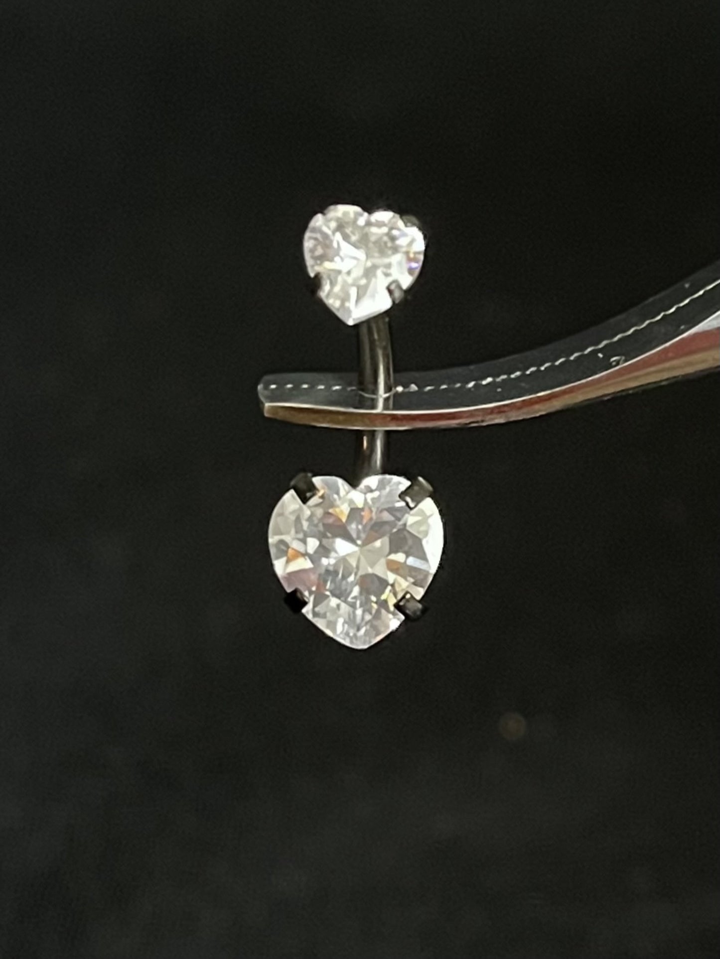 1 Piece Stunning Prong Set Heart CZ Gem Internally Threaded Navel / Naval Belly Ring - 14g - Available in a Variety of Colors!