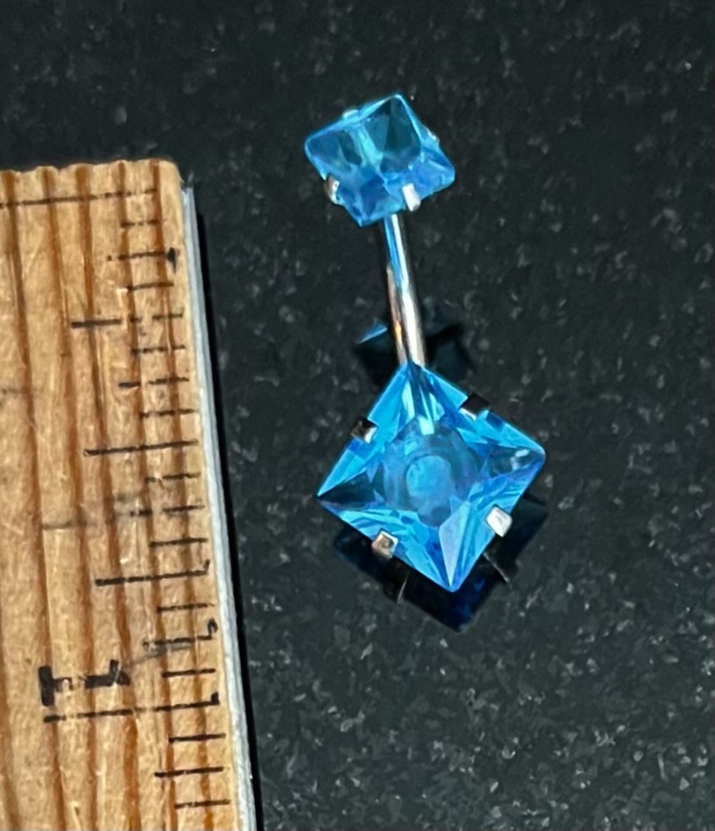 1 Piece Stunning Prong Set Square CZ Gem Internally Threaded Navel / Naval Belly Ring - 14g - Available in a Variety of Colors!