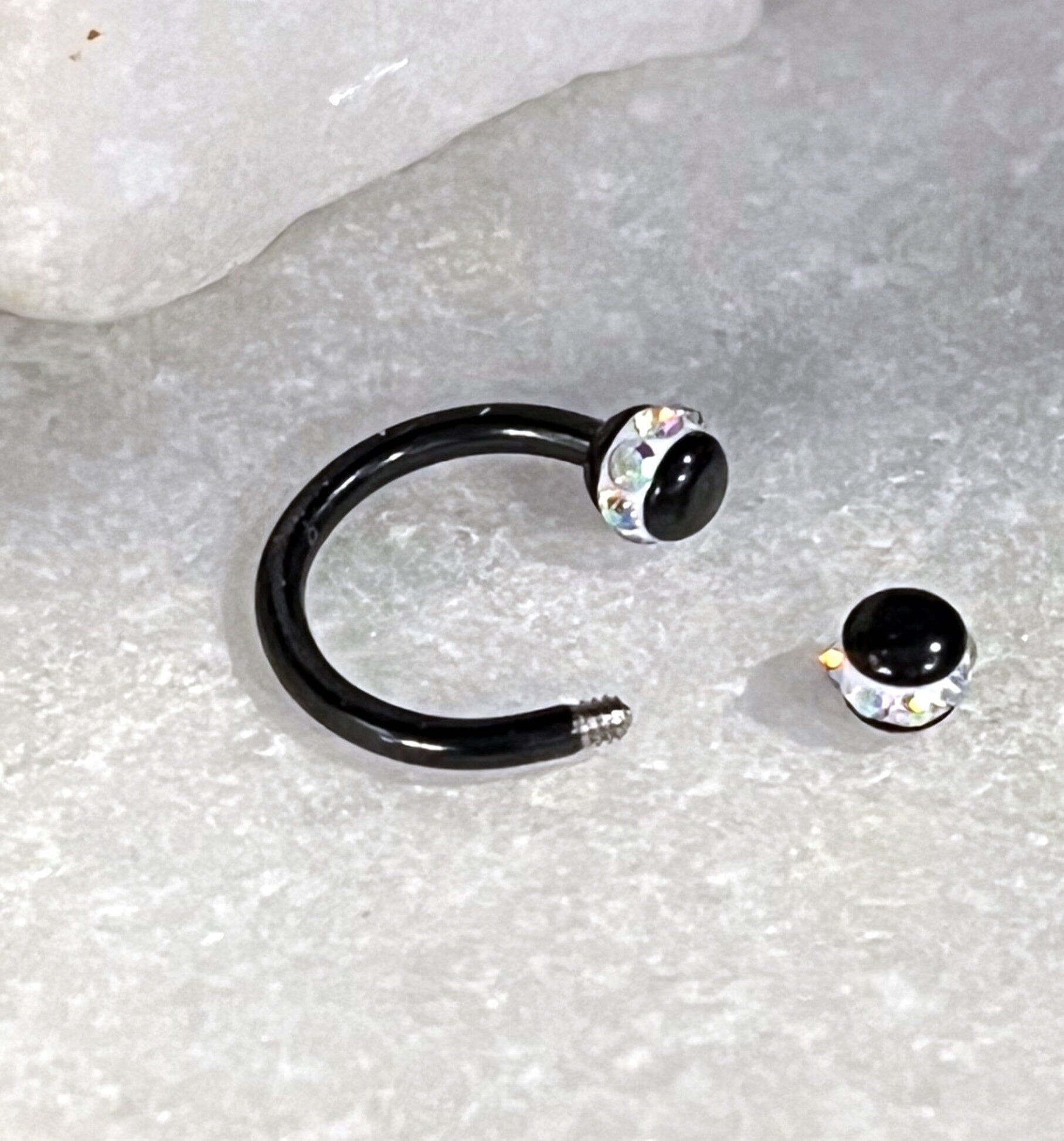1 Piece Beautiful Crystal Paved Black Circular Horseshoe Septum Ring - 16g, 8mm - Aurora Borealis, Clear, Pink, Aqua or Red Available!
