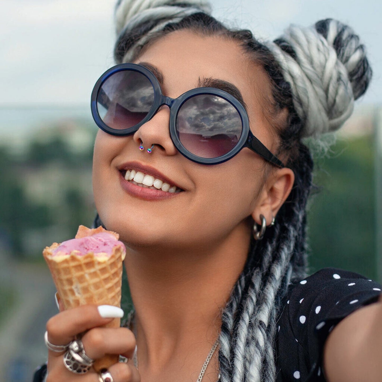 1 Piece Twisted Rope Style 316L Surgical Steel Circular Horseshoe Septum Ring - 16g/8mm, 10mm -14g/12mm - Available in a Variety of Colors!