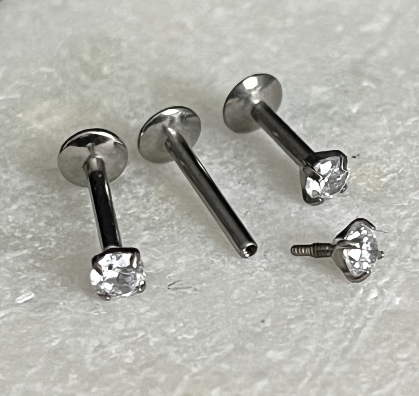 1 Piece of Internally Threaded Solid Titanium Prong Set Round Gem Labret Stud Ring - 16g - Gem Size: 2 or 3mm - Lengths - 6mm, 8mm or 10mm!