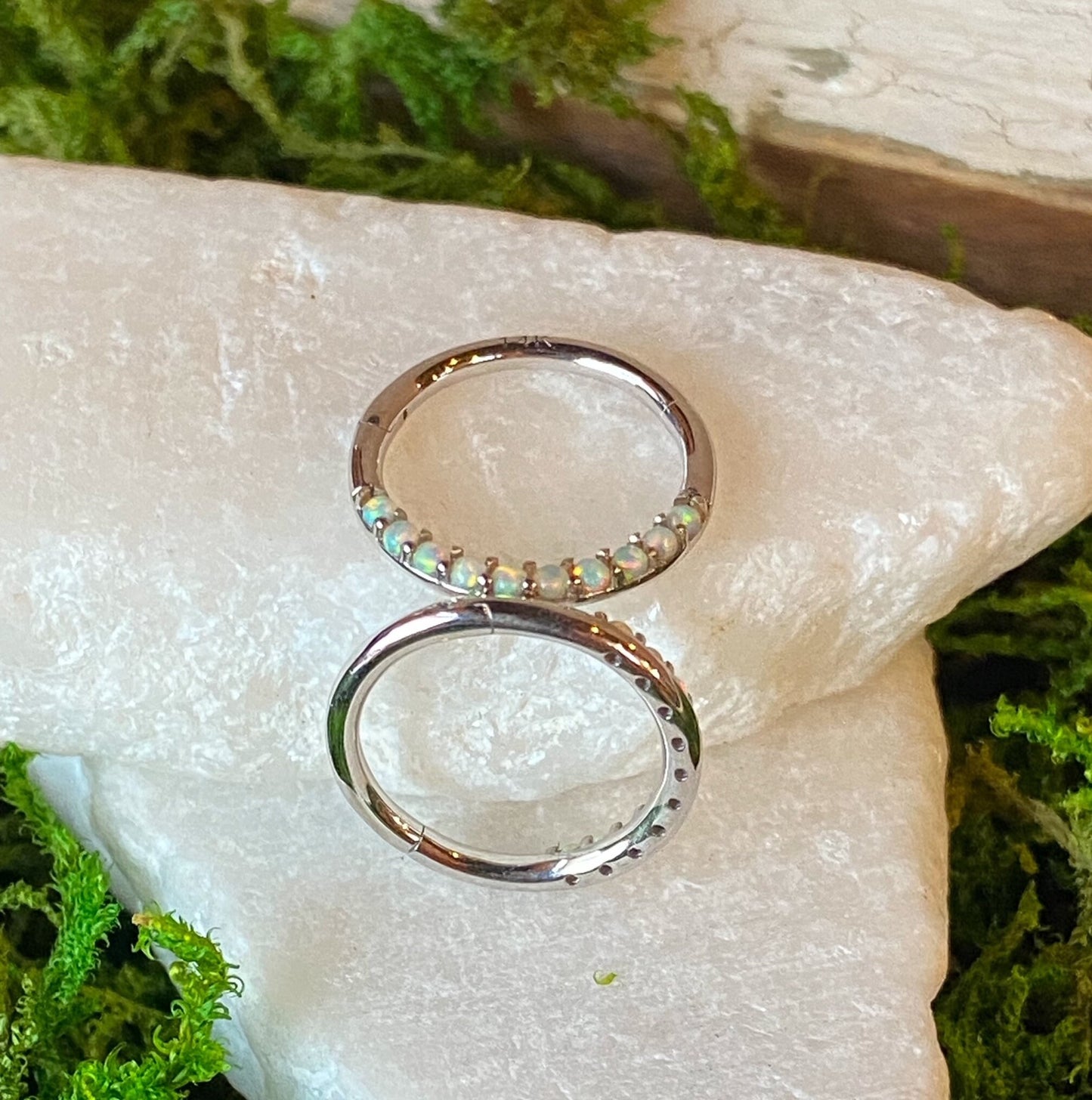 1 Piece of Beautiful Solid 14kt Gold Front Opals Hinged Segment Ring - 10mm, 8mm & 6mm - Gold and Silver Available!