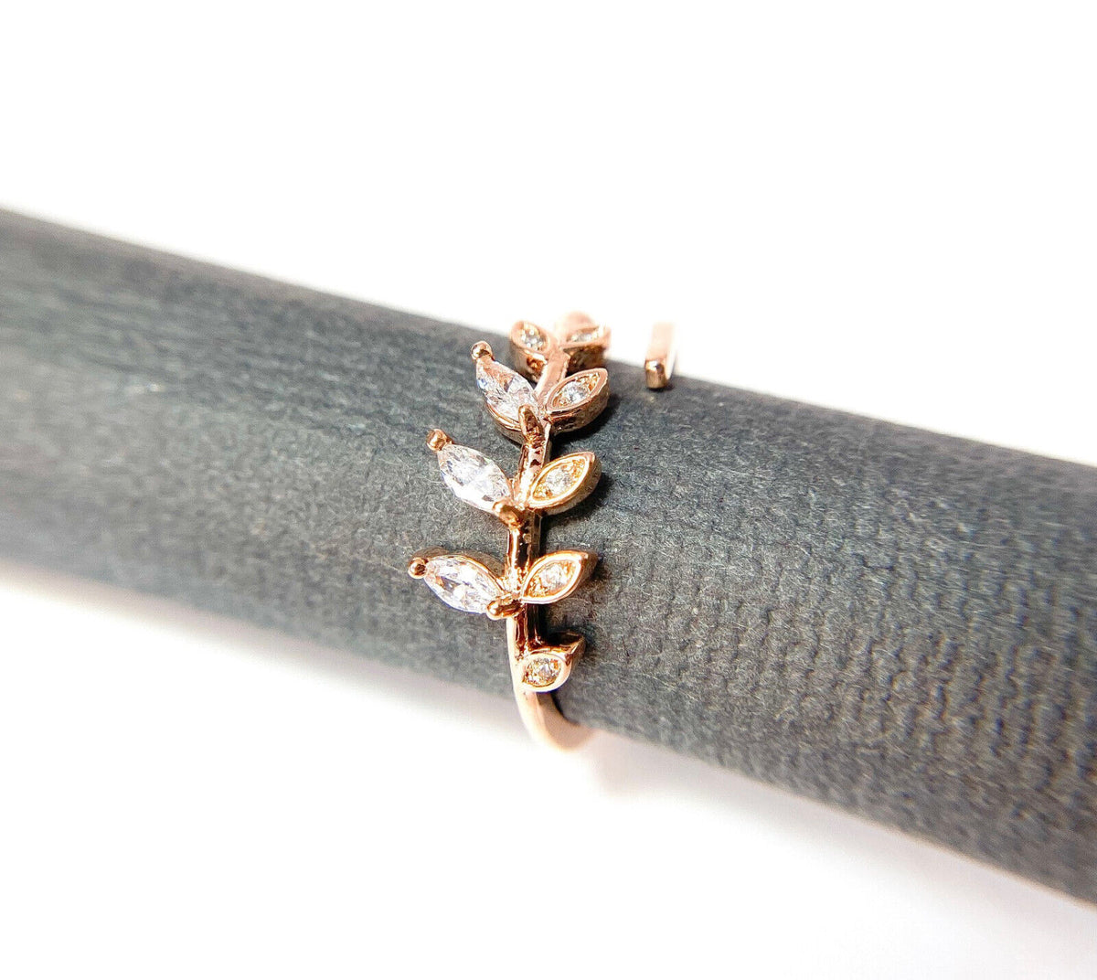 Marquise Cut CZ Gem Leaf Leaves Vine Adjustable Mid Ring / Toe Ring (Color: Rose Gold)