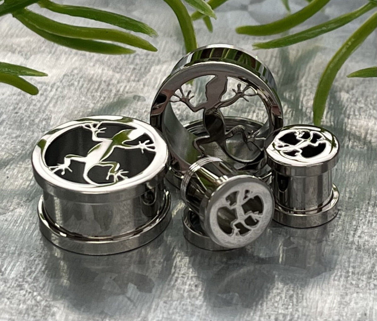 PAIR Lizard Steel Screw Fit Tunnels Plugs Earlets Gauges Gecko Body Jewelry