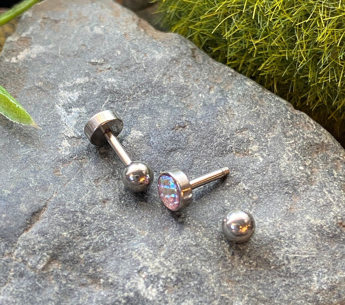 1pc Iridescent Fish Scale 316L Surgical Steel 16g Tragus Stud Ear Cartilage Ring