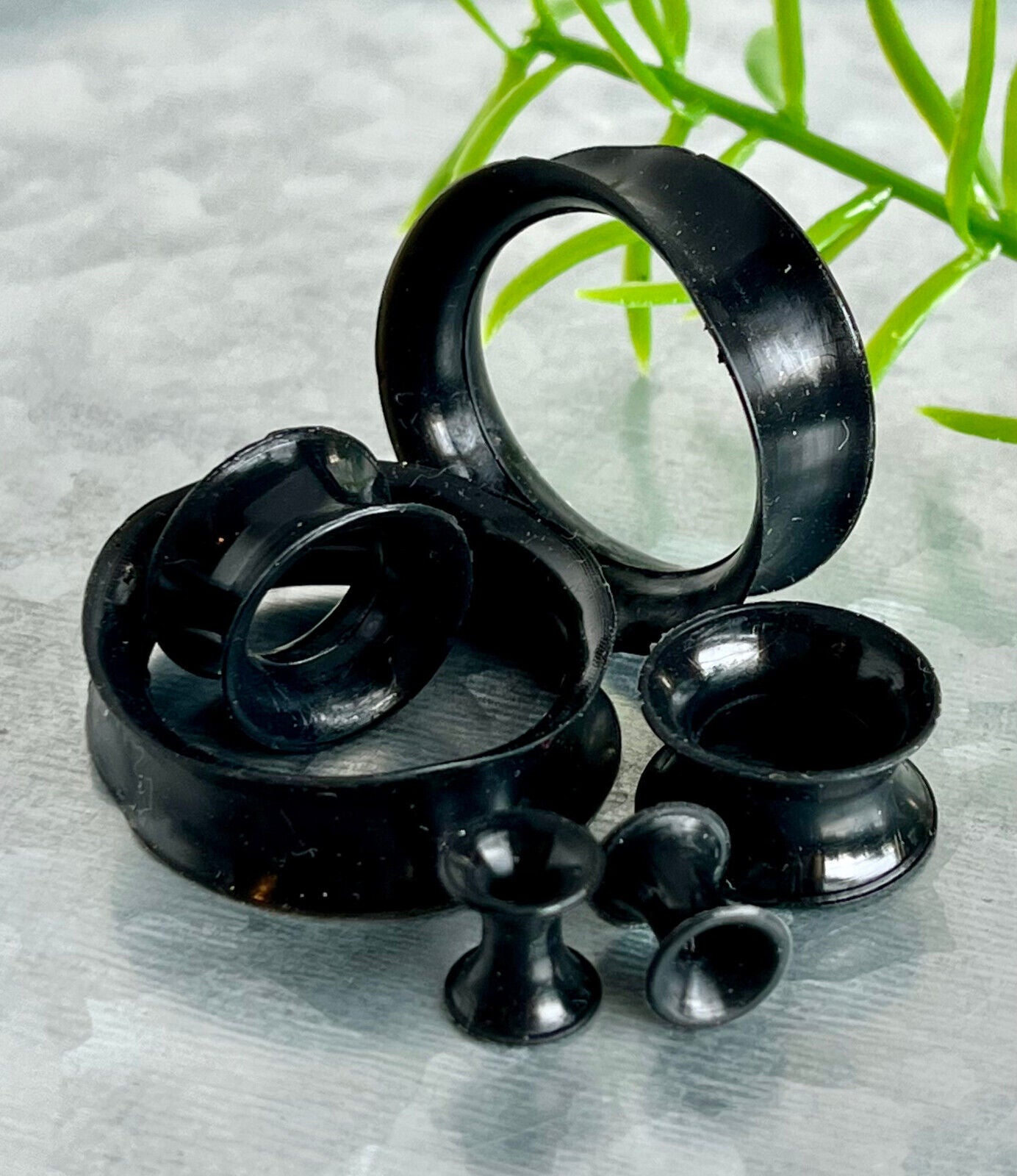 PAIR Super Soft Thin Silicone Tunnels Ear Skins Plugs Gauges Body Jewelry (Main Color: Black)