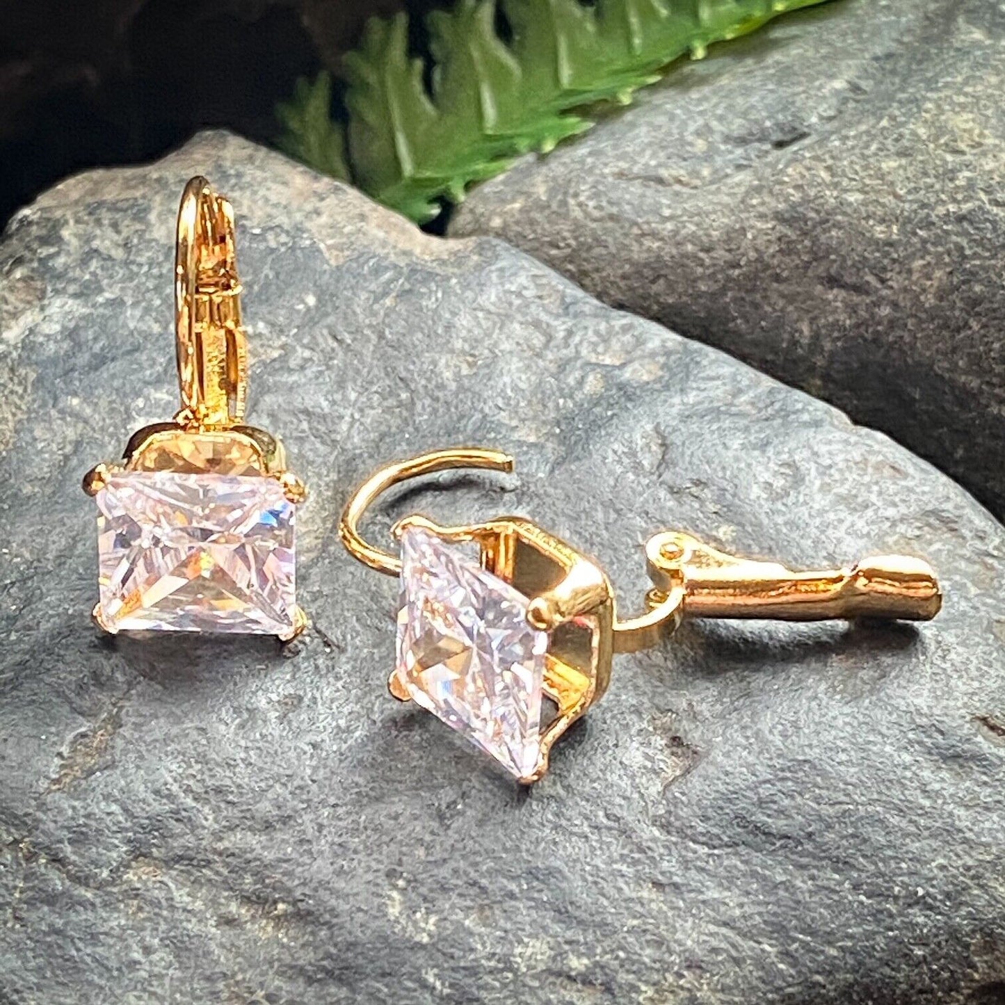 PAIR of Square CZ Gem Earrings w/ Lever Back 20g 316L Stainless Steel (Color: Gold)