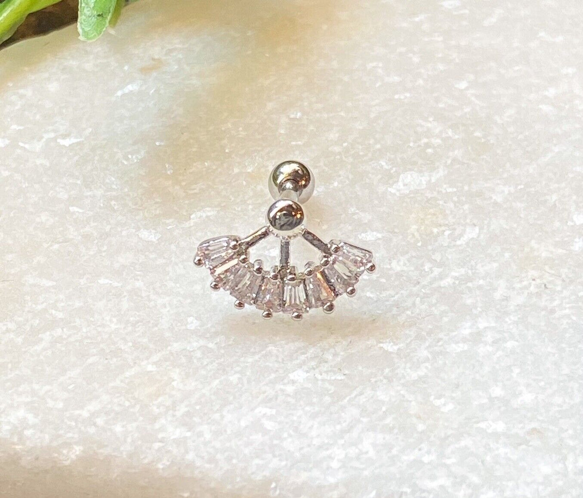 1pc Multi CZ Gem Fan Top Tragus Cartilage Barbell Stud Body Jewelry Ring 16g 6mm (Color: Silver)