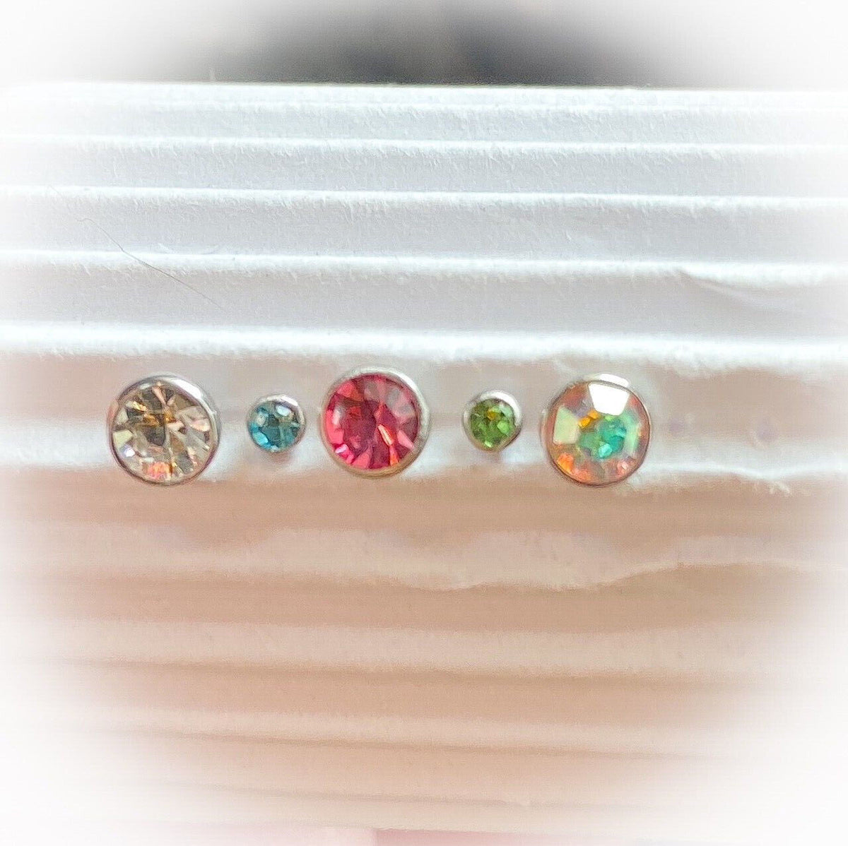 Body Jewelry Replacement Parts - 10pk Steel Internally Threaded 16g CZ Gems