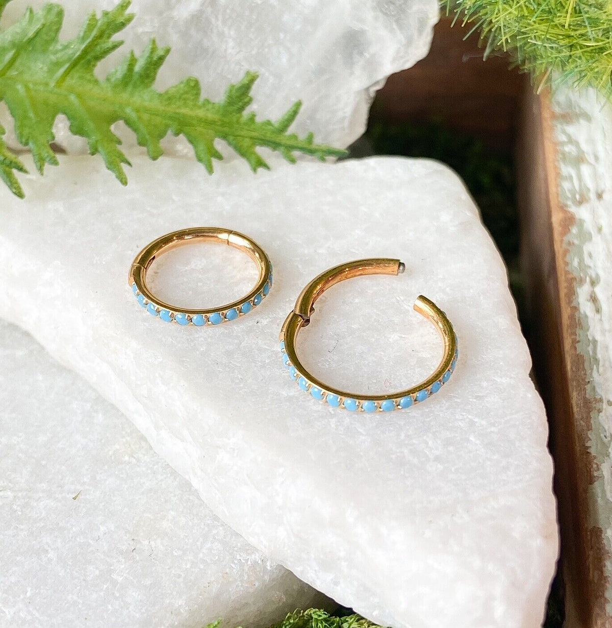 1pc Titanium Hinged Segment Ring Outer Turquoise Septum Hoop Helix Daith Jewelry (Color: Gold)