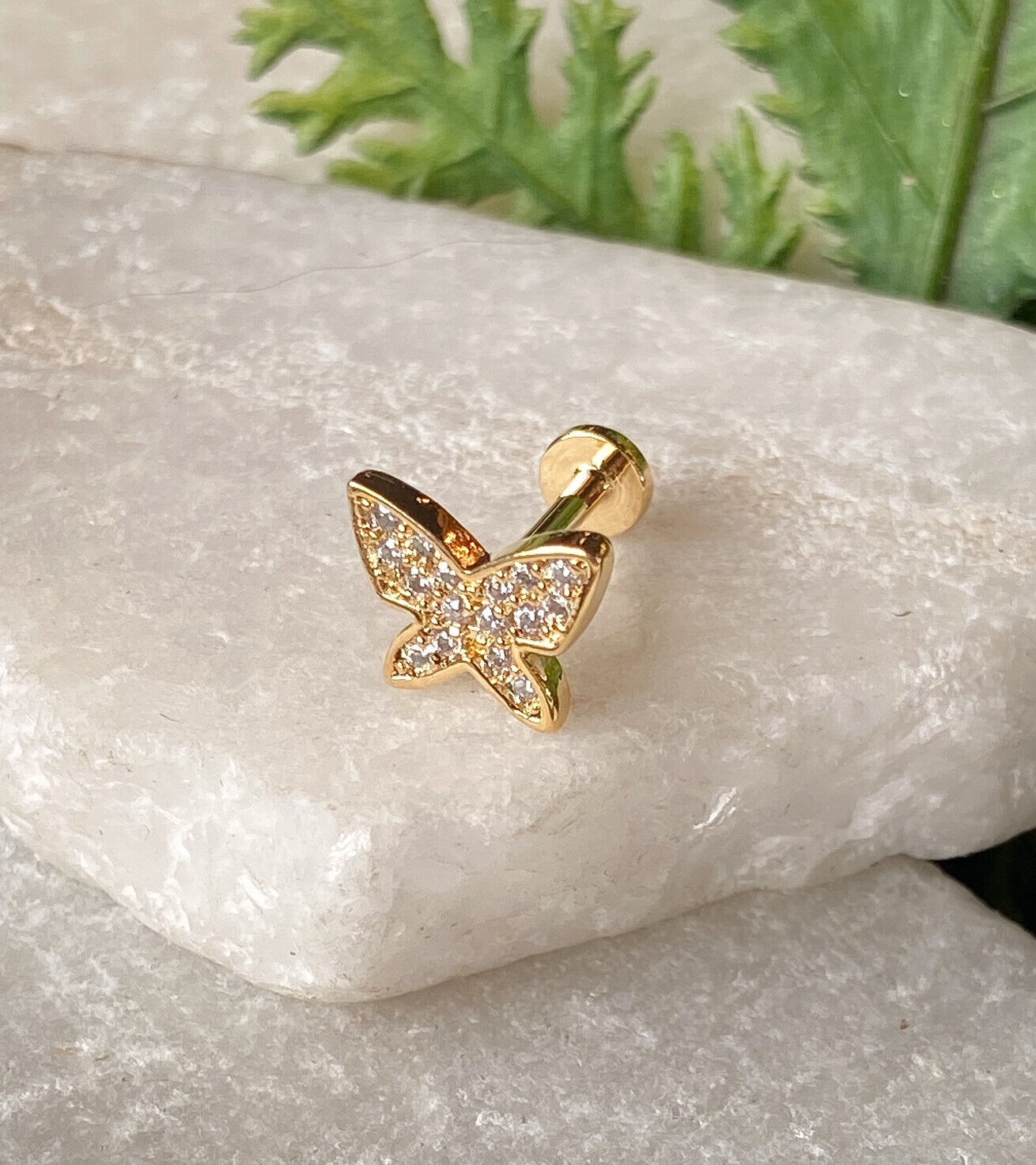 1pc Gem Paved Butterfly Labret 16g Internally Threaded Helix Tragus Cartilage (Color: Gold)