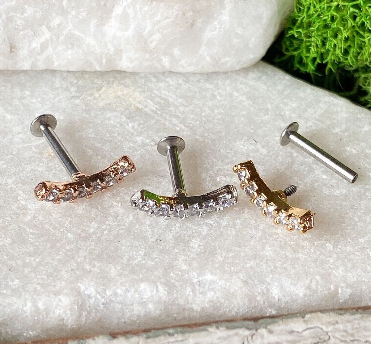 1pc Lined CZ Gem Curve 16g Internally Threaded 1/4" or 5/16" Steel Labret Monroe
