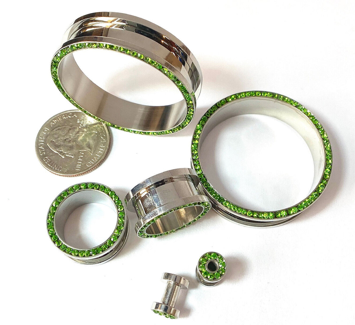 PAIR Peridot Green Gem Rimmed 316L Surgical Steel Screw Fit Tunnels Plugs Gauges