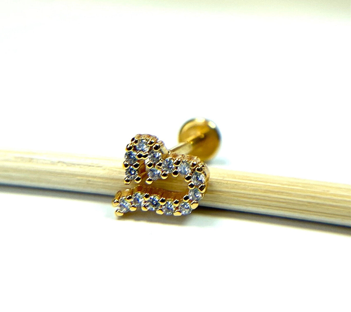 1pc CZ Paved Heart 16g Labret Internally Threaded Steel Monroe Tragus Helix (Color: Gold)