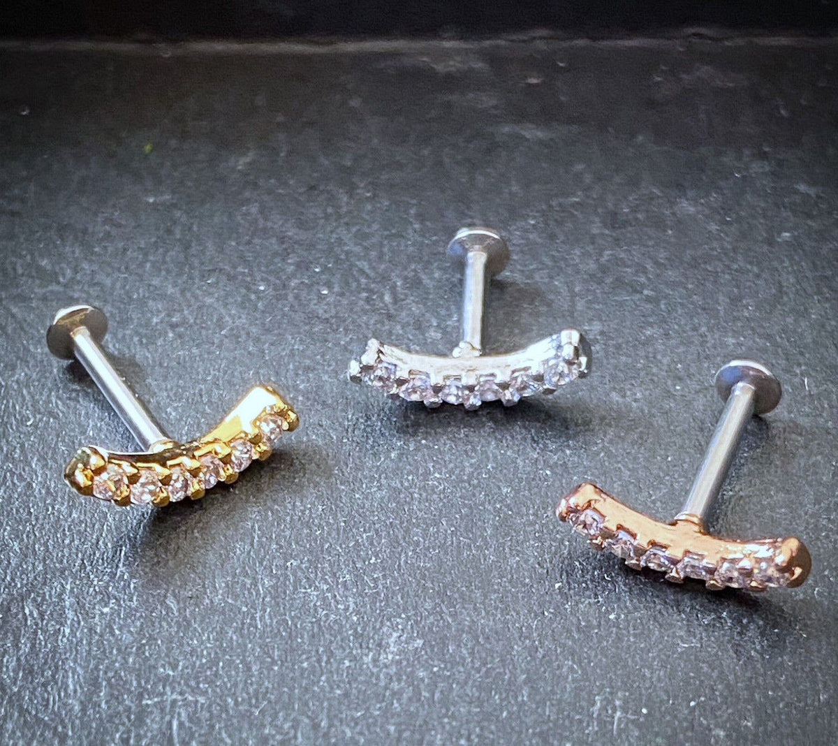 1pc Lined CZ Gem Curve 16g Internally Threaded 1/4" or 5/16" Steel Labret Monroe