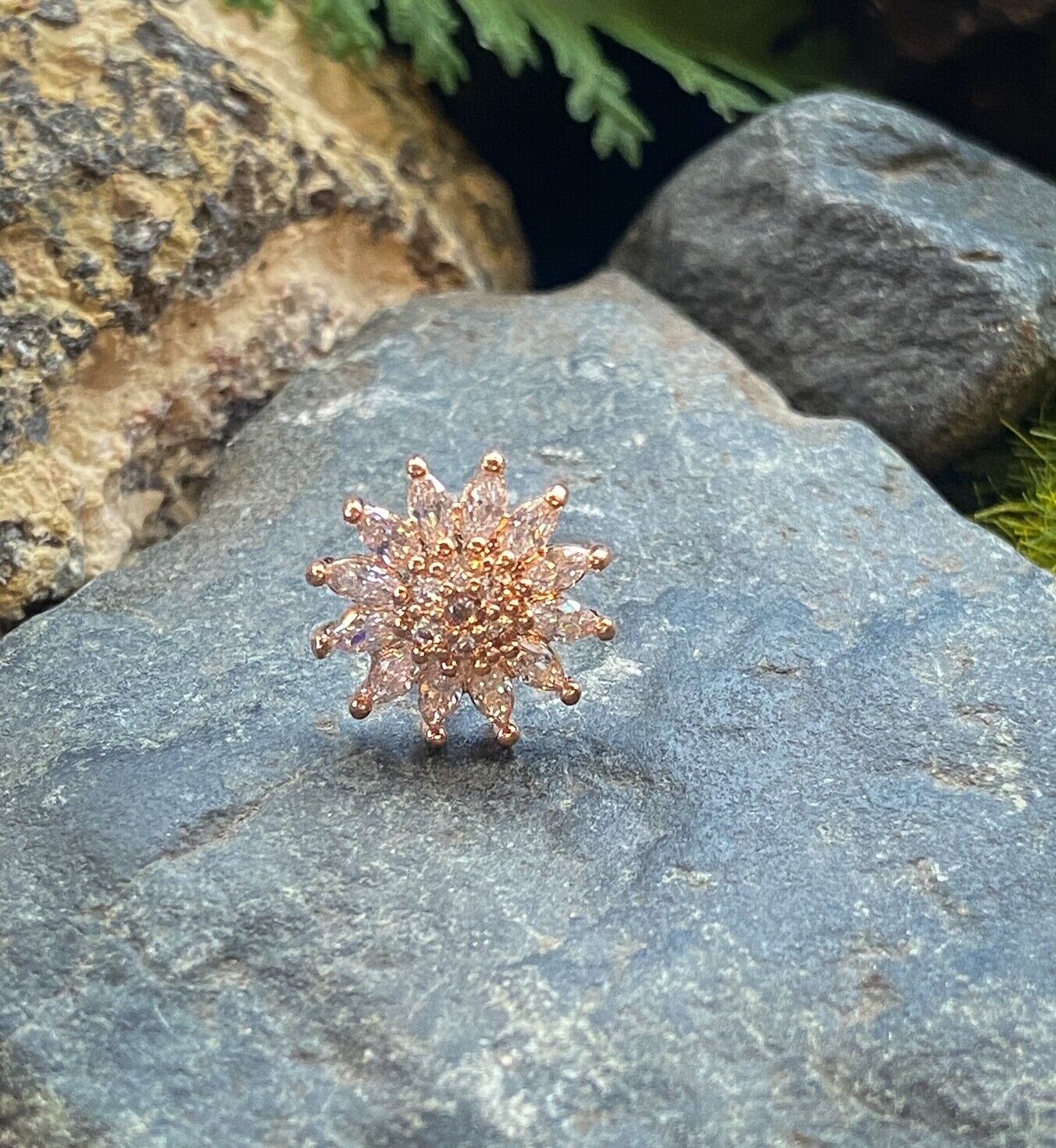 1pc CZ Gem Paved Flower Surgical Steel Tragus Cartilage Barbell Ring 16g 1/4" (Color: Rose Gold)