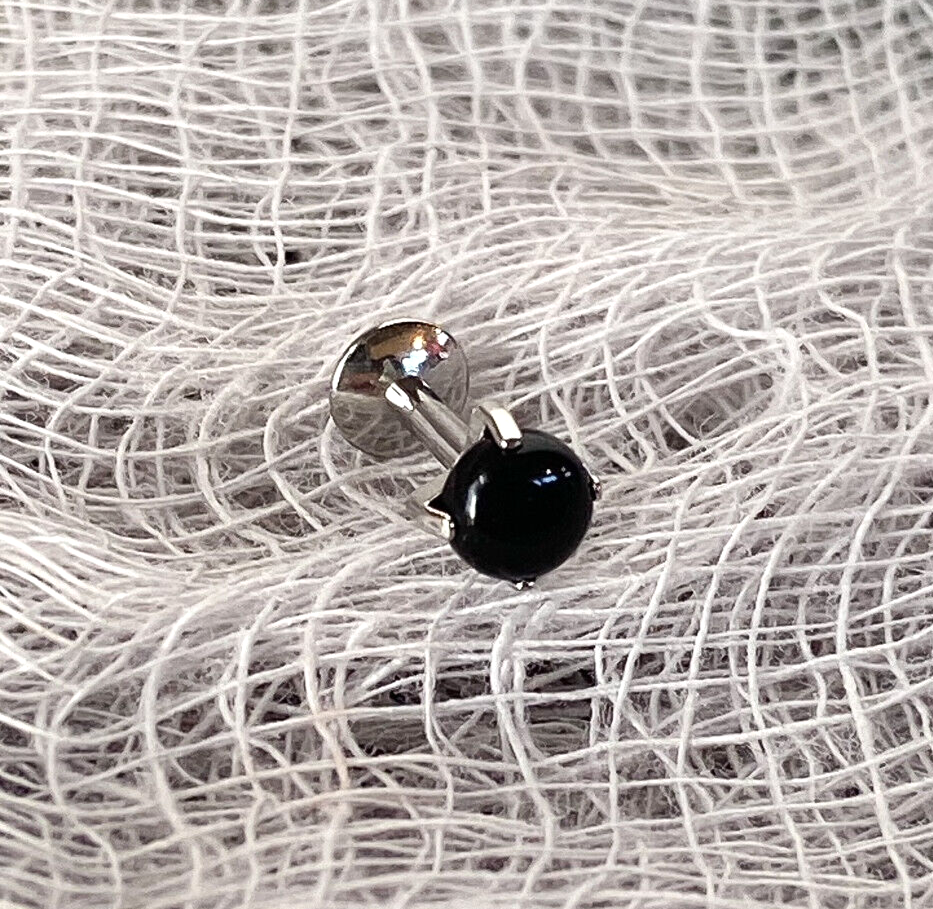 1pc Semi-Precious Stone Set 16g Internally Threaded Labret Stud Cartilage Ring (Stone Top: Black Agate)