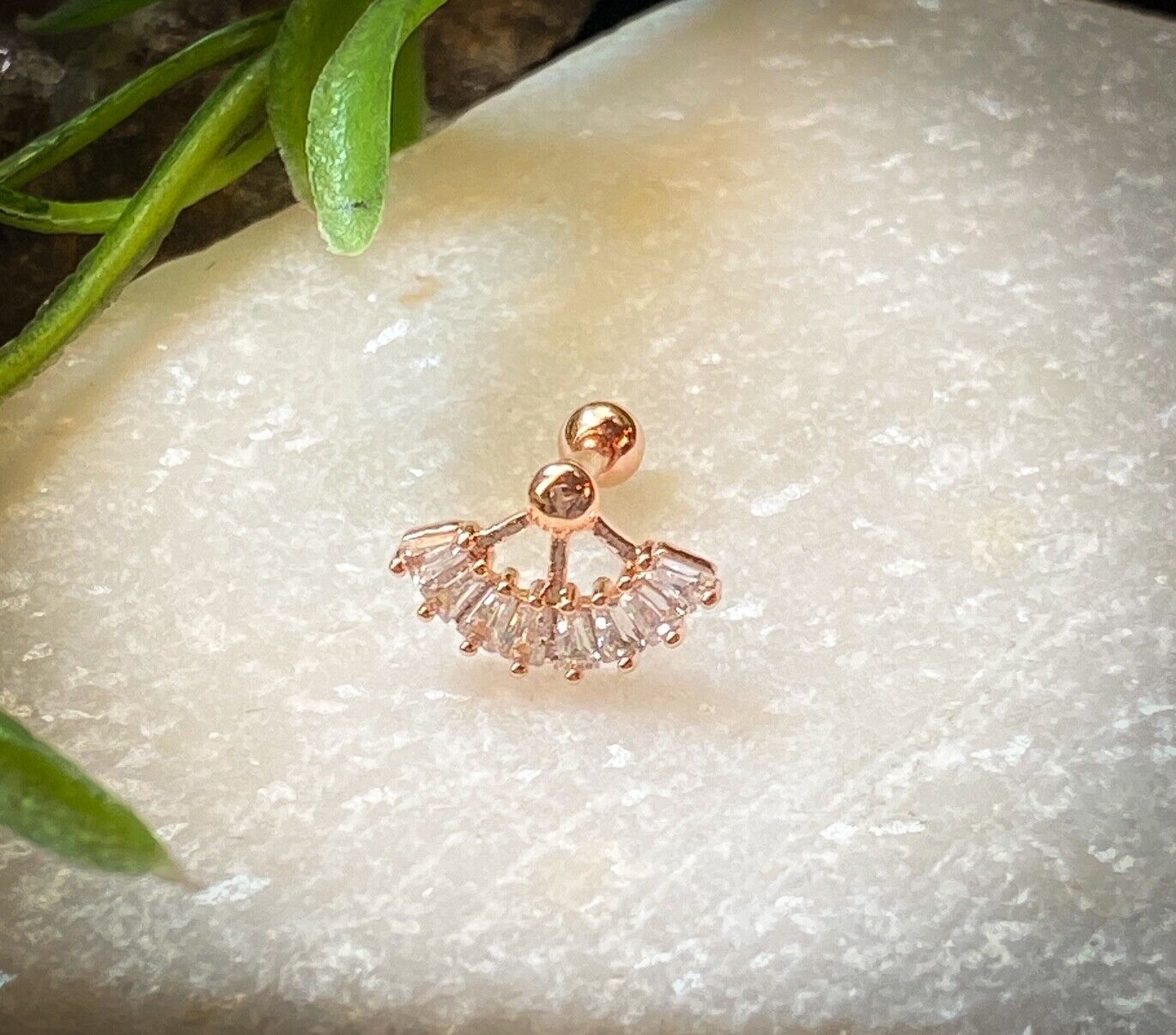 1pc Multi CZ Gem Fan Top Tragus Cartilage Barbell Stud Body Jewelry Ring 16g 6mm (Color: Rose Gold)