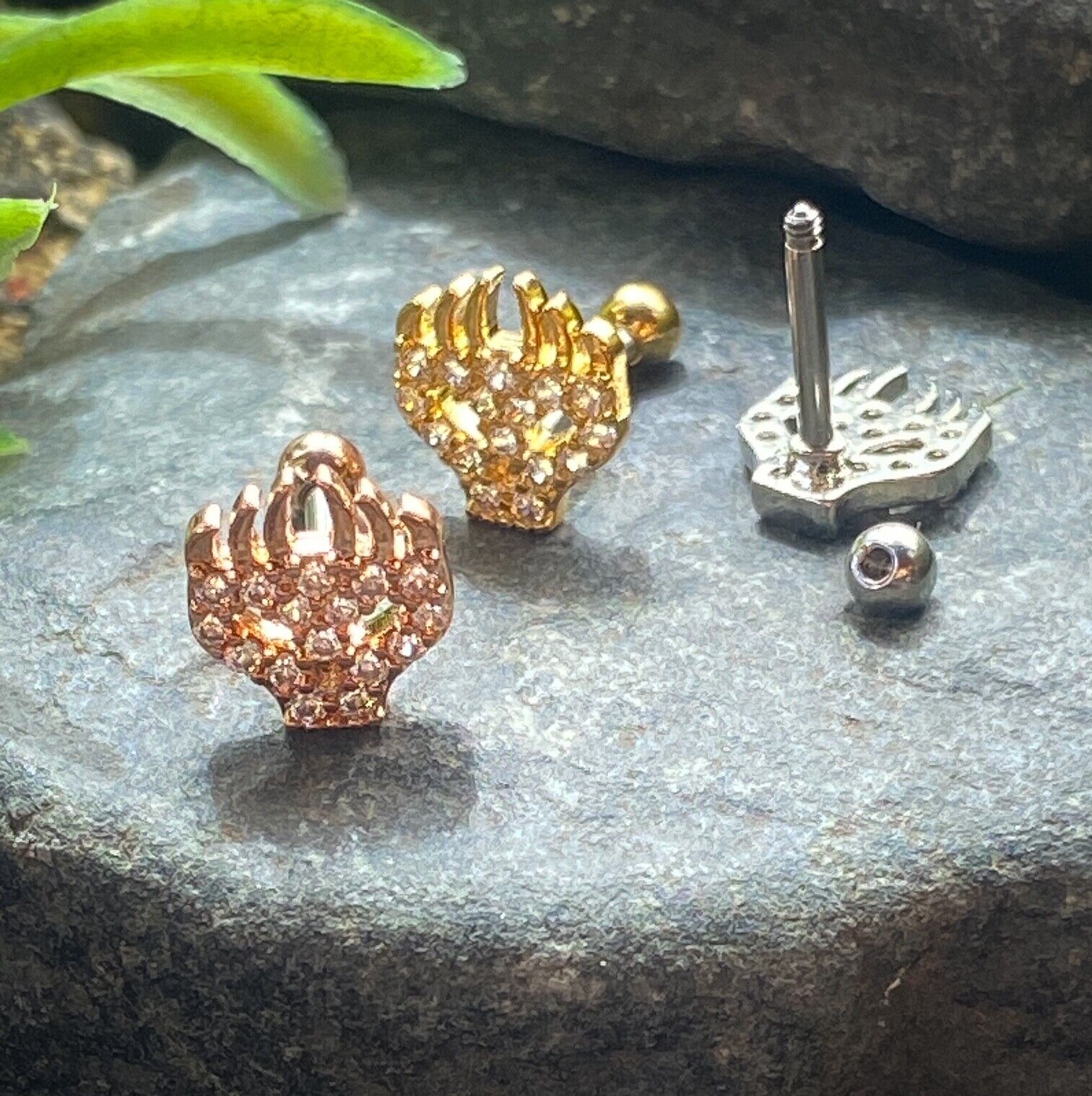 1pc CZ Gem Paved Flaming Skull Tragus Helix Cartilage Barbell Ring 16g 1/4"